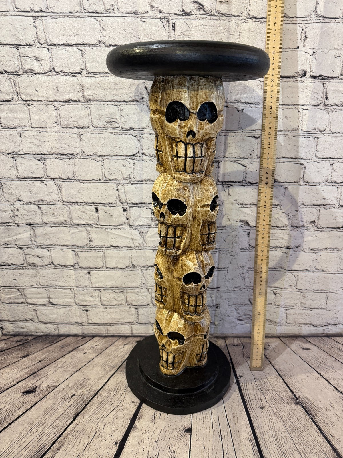 70cm x 25cm Sitting Skull Round Wooden Coffee Table Bar Restaurant Garden Pub3