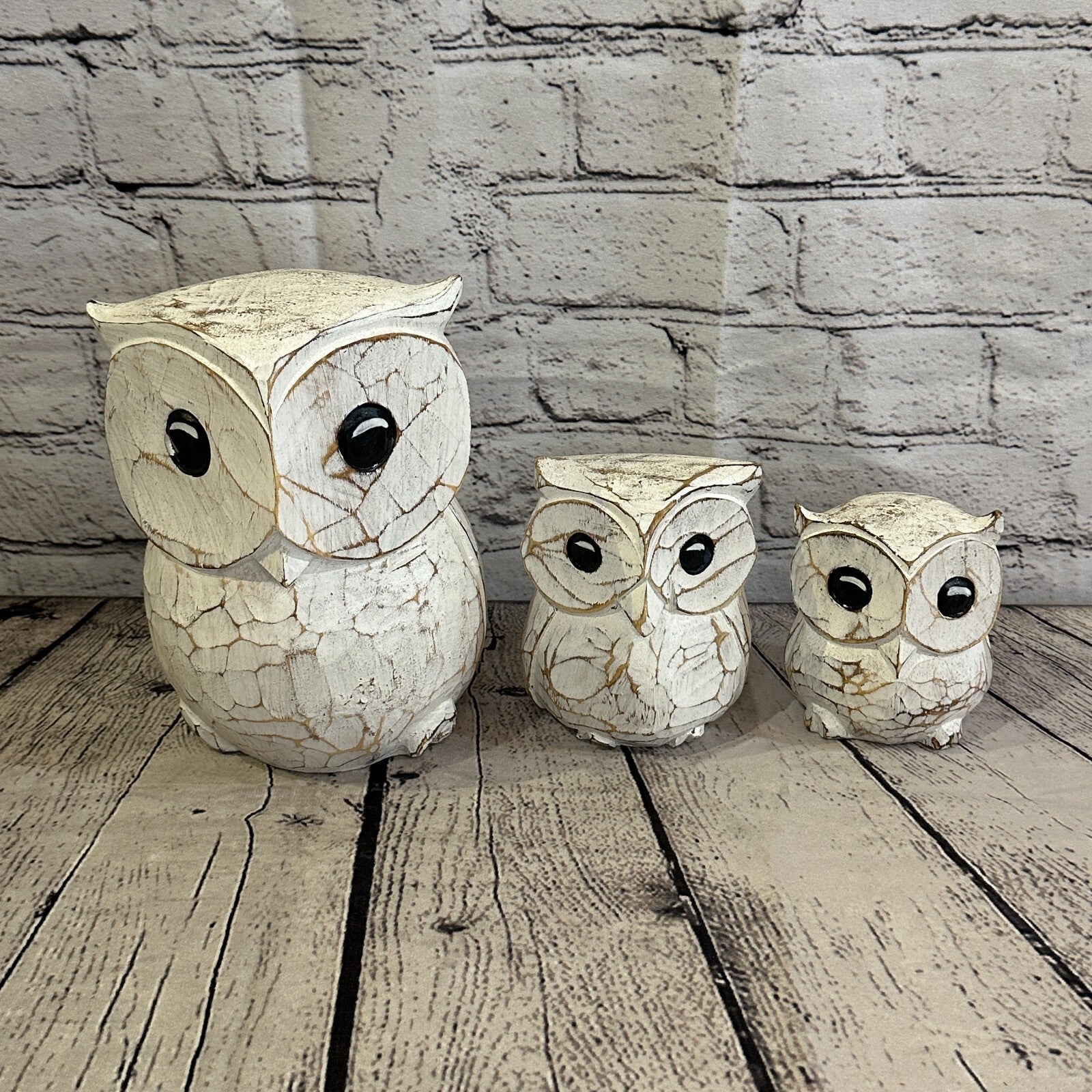 20cm x 15cm White Flower Wooden Shabby Owl Statue Ornament Fair Trade Handcarved9