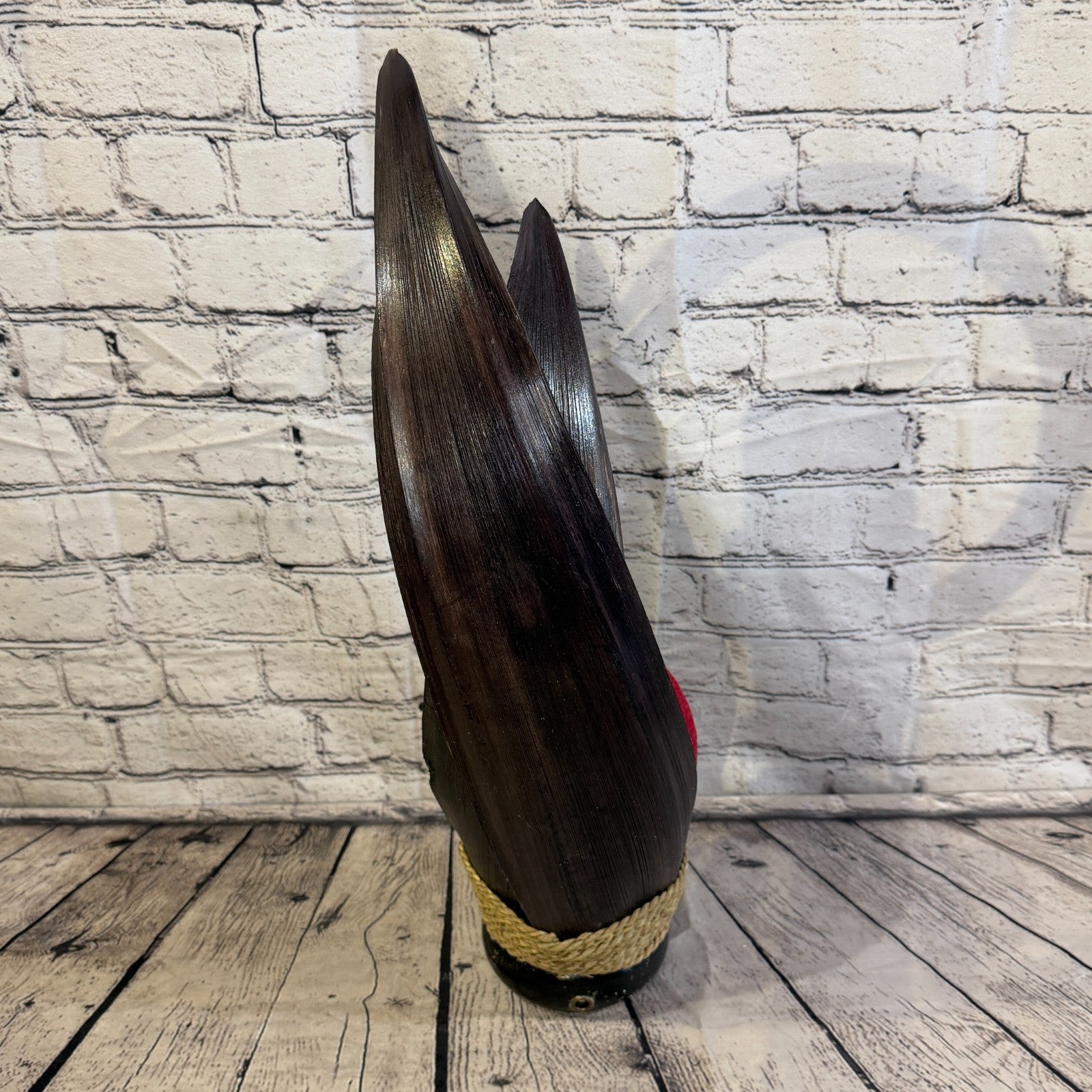 Red Light Brown Natural 55cm Tall Leaf Lamp Twist LED UK Mains Plug Design 64