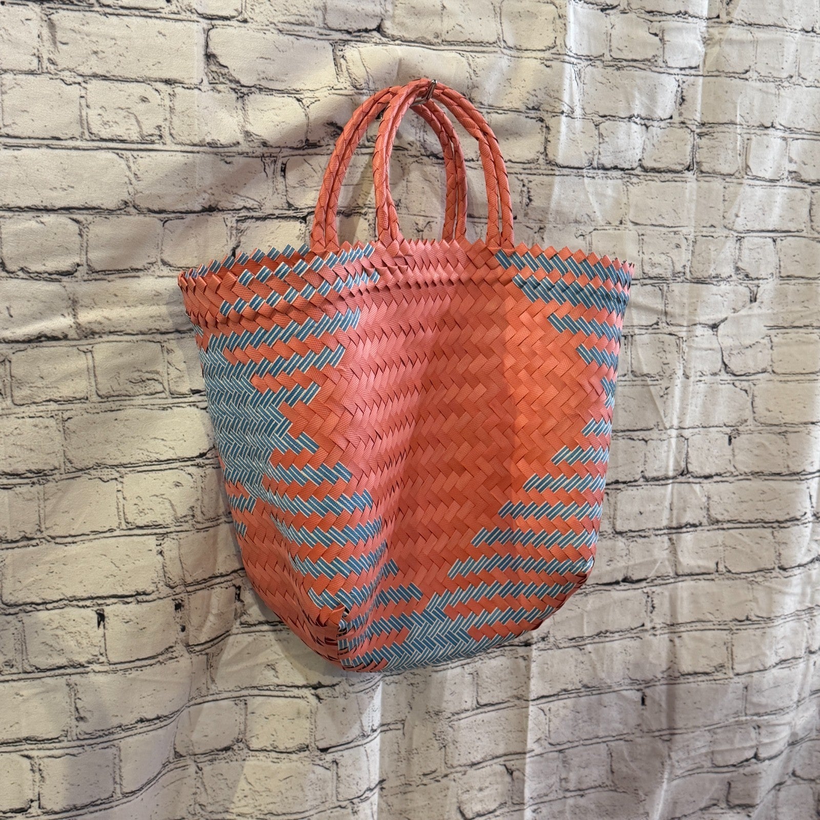 Blue Red 40cm Handwoven Tote Bag Recycled Plastic Eco-Friendly Market Beach0