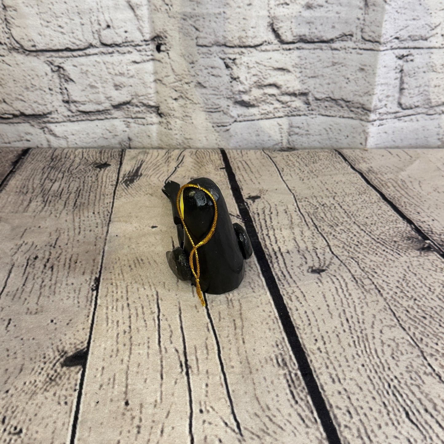 10cm Black White Penguin Sitting Animal Wooden Shelf Ornament Handmade Fairtrade4