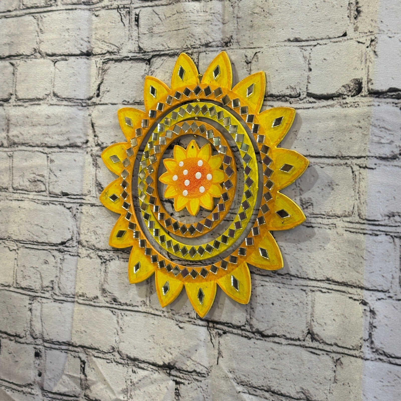 25cm Yellow Sunflower Hanging With Mirrors Window Suncatcher Indoor Mobile2