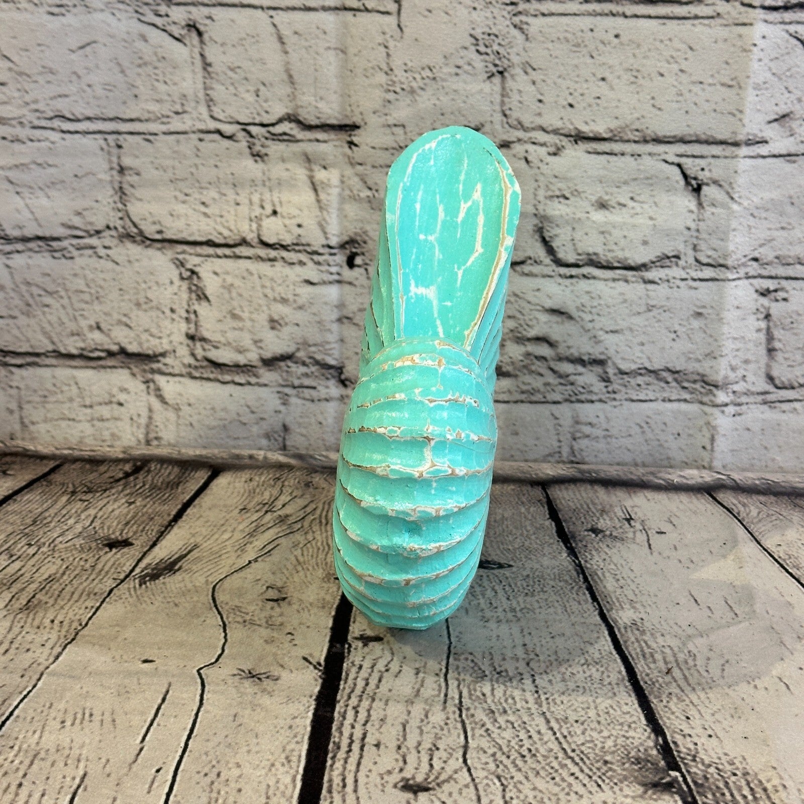 18cm Green Shabby Nautilus Shell Ornament Decor Carved Light Wood Parcel Figure1