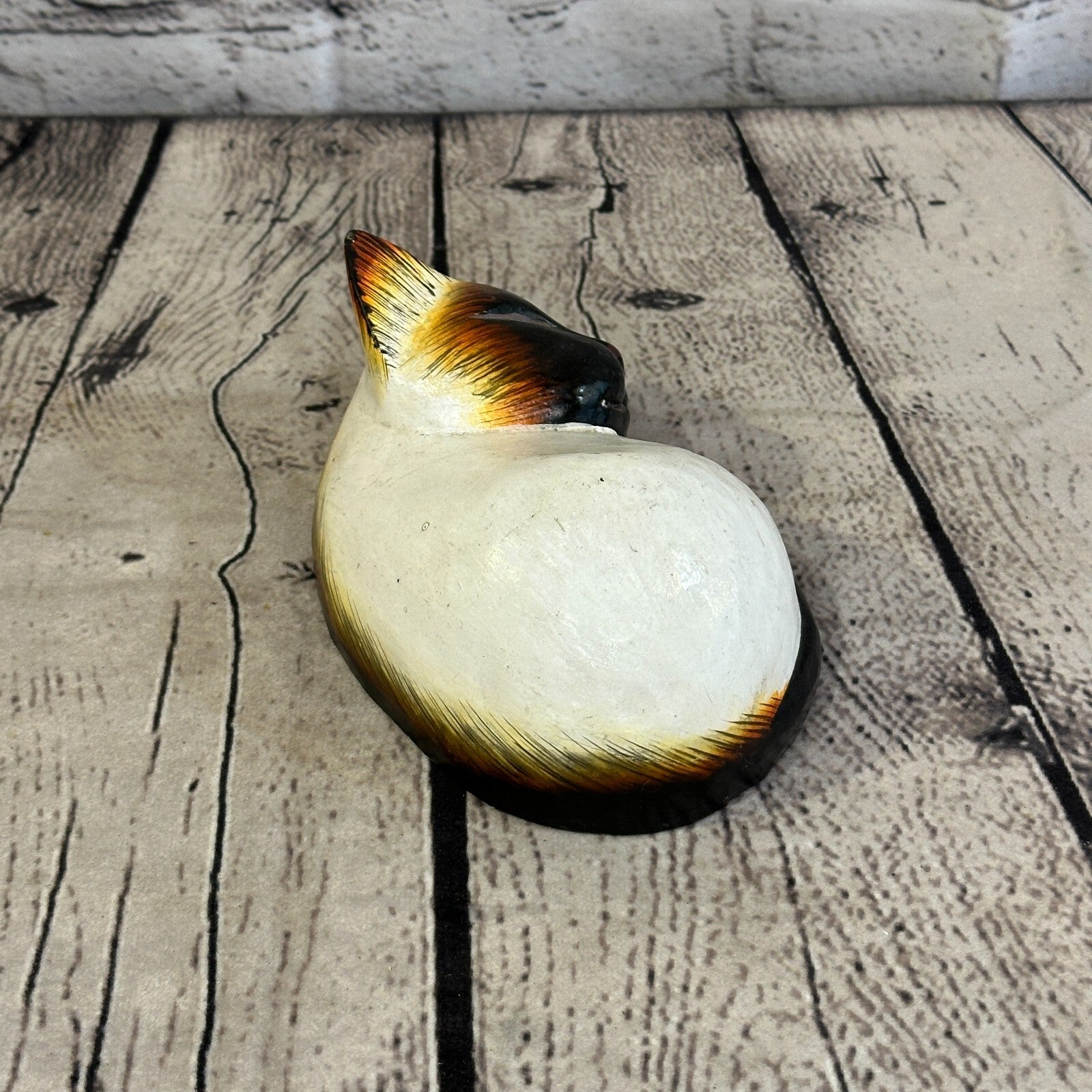 14cm Siamese Style Painted Wooden Hand Carved Snoozing Cat Sleeping Cat Wooden4