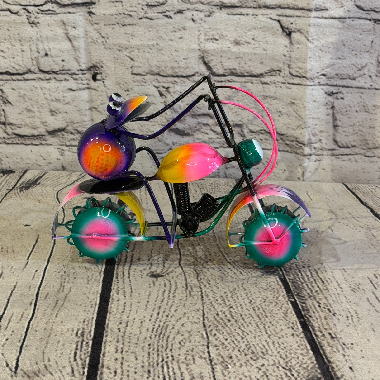 18cm x 15cm Frog Riding Motorbike Purple Metal Tin Wall Hanging Ornament Statue3