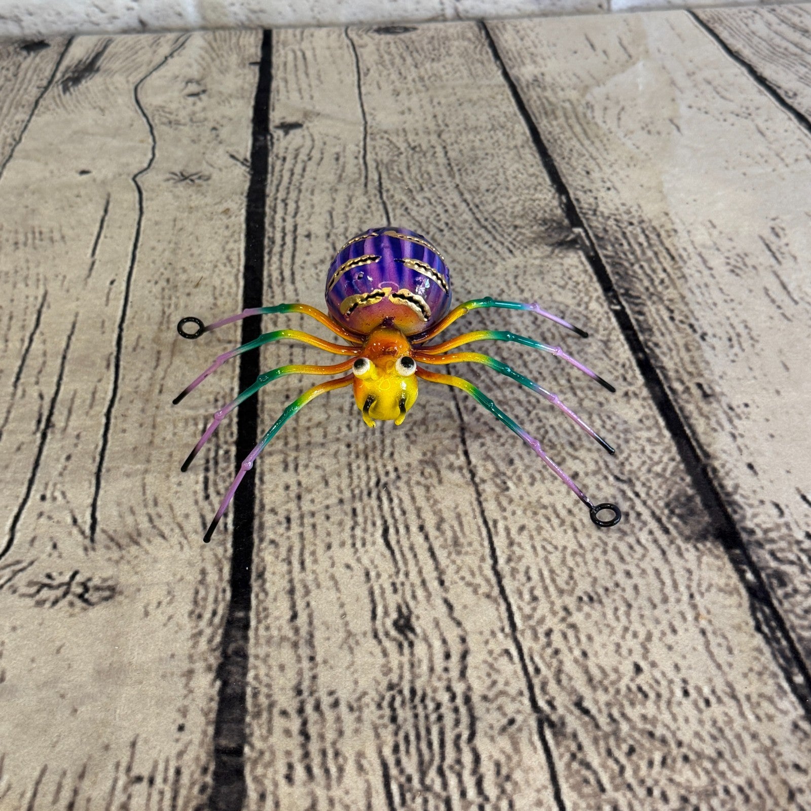 15cm x 10cm Small Colourful Purple Spider Metal Tin Standing Ornament Statue1