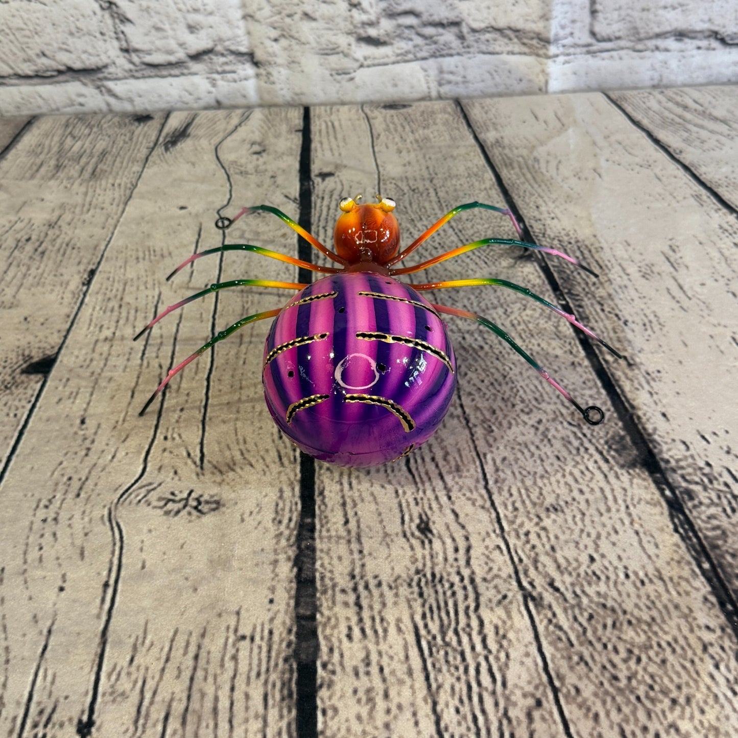 20cm x 15cm Small Colourful Purple Spider Metal Tin Standing Ornament Statue4