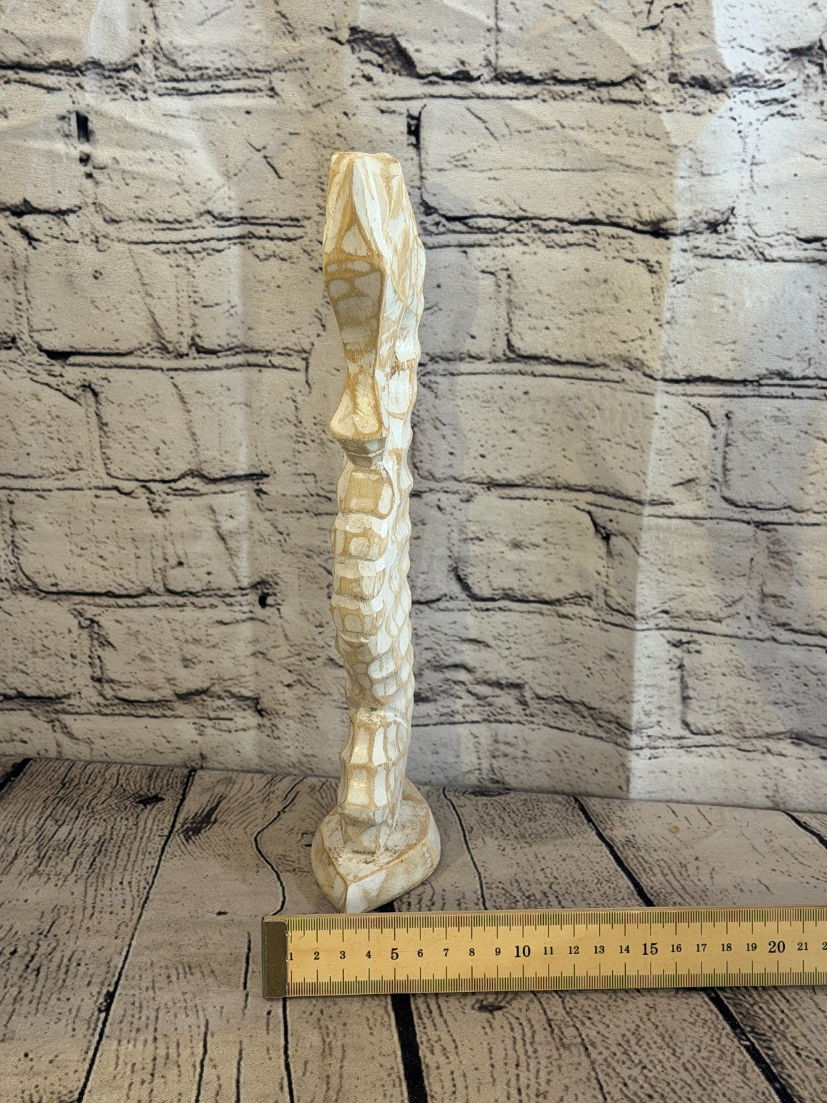 30cm White Wooden Shabby Seahorse Statue Ornament Fair Trade Handcarved7