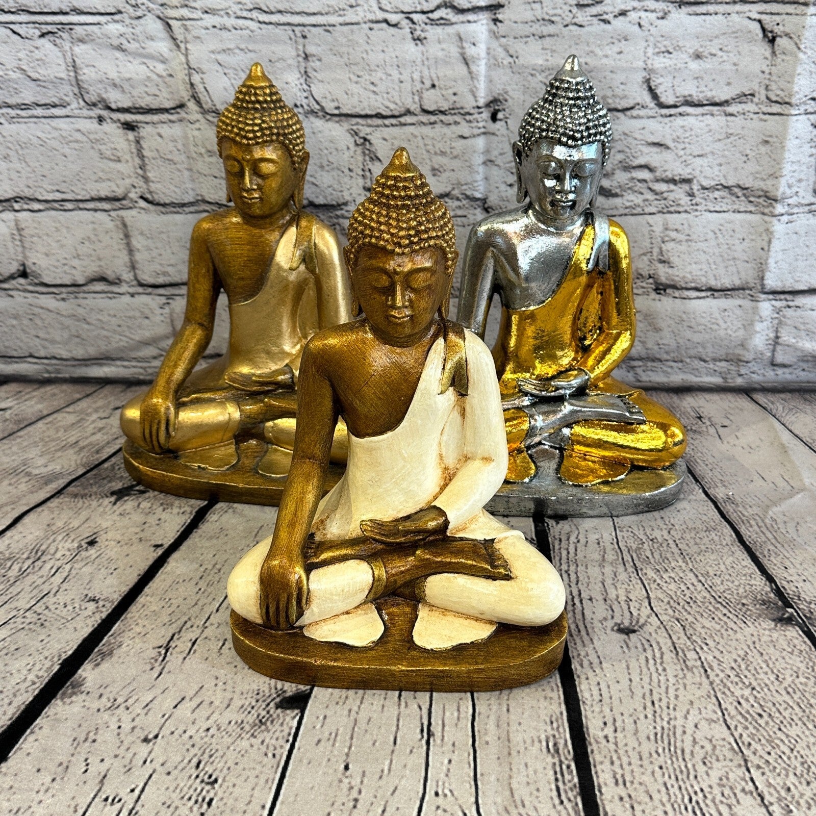 White & Bronze 20cm x 12cm Large Thai Buddha Sitting  Statue Resin Hindu10