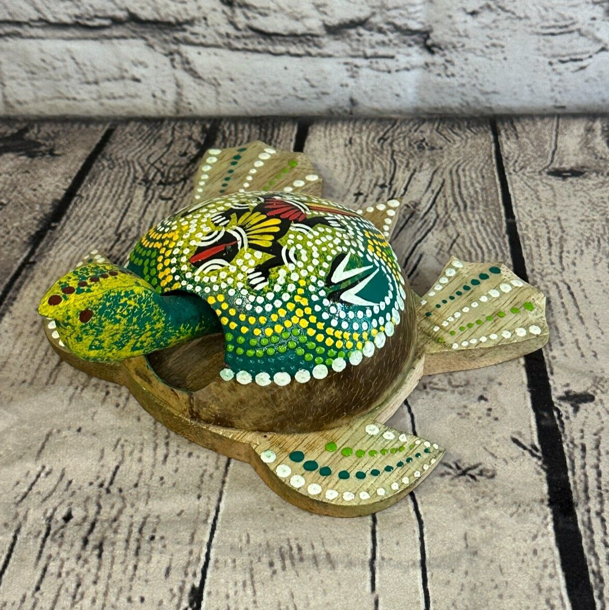 Green Painted Half Coconut Shell Wood Turtle Bobble Head Moving Tortoise0