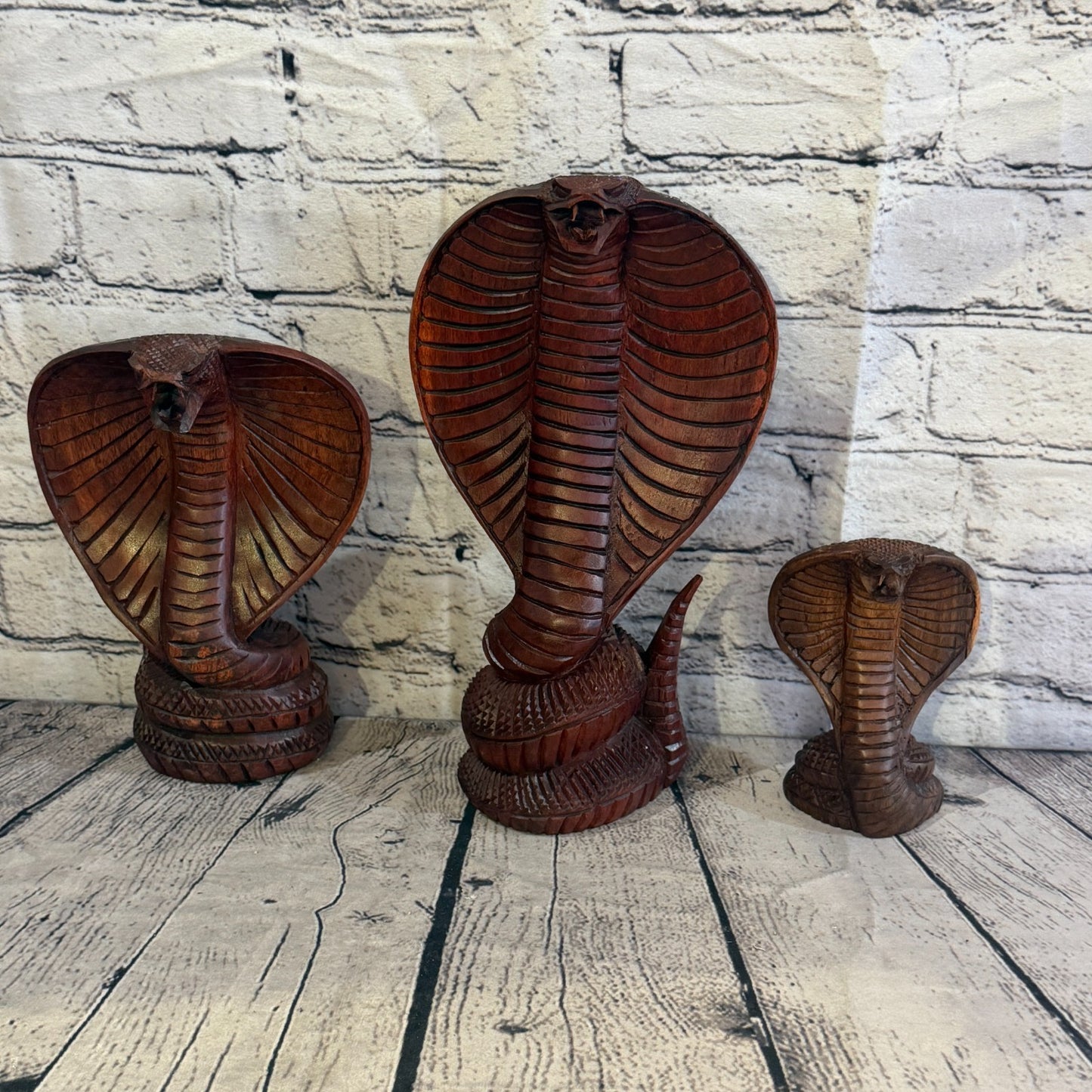 12cm x 8cm Wooden Cobra Exquisite Detailing Snake Ornament Hand Carved8