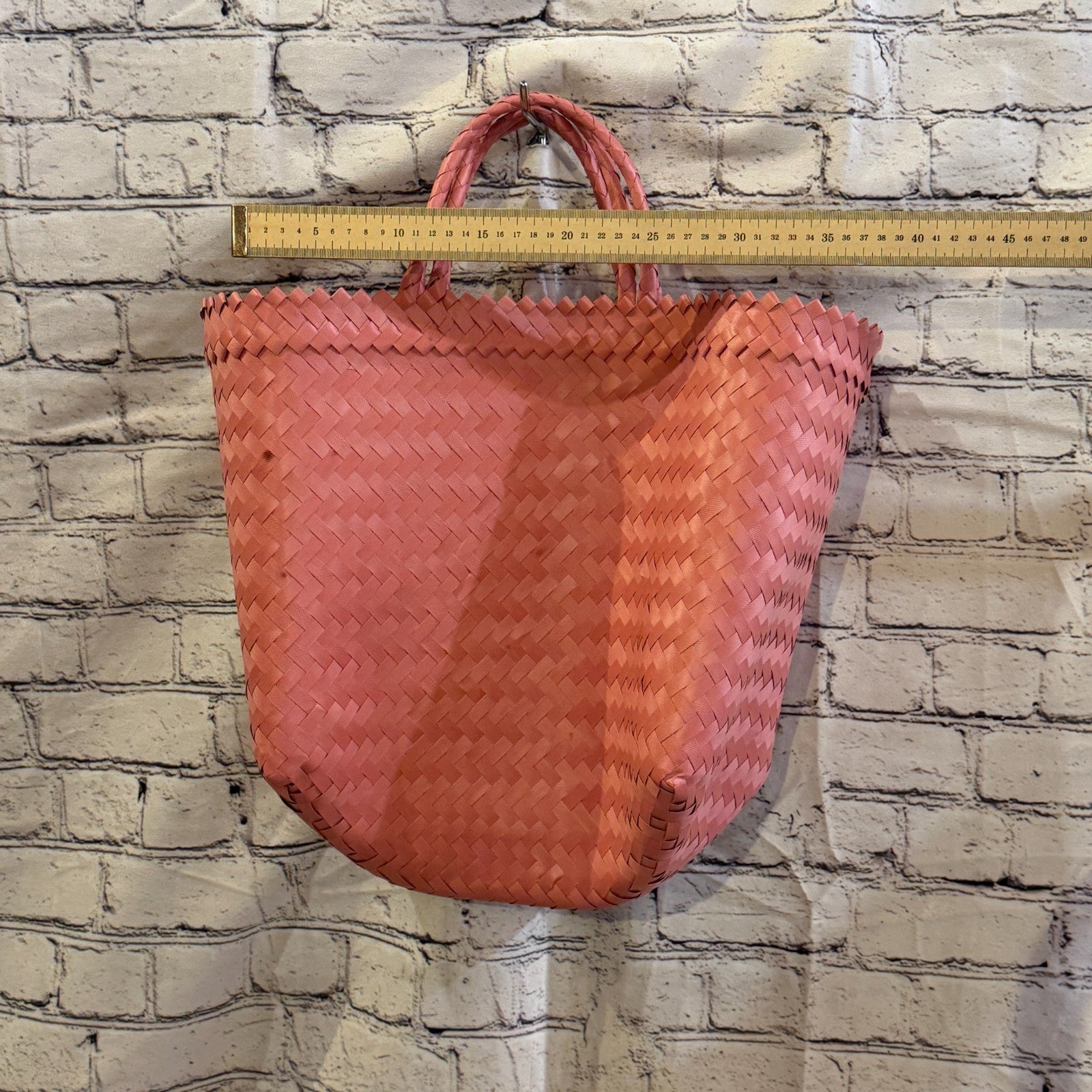 Salmon Pink 40cm Handwoven Tote Bag Recycled Plastic Eco-Friendly Market Beach3