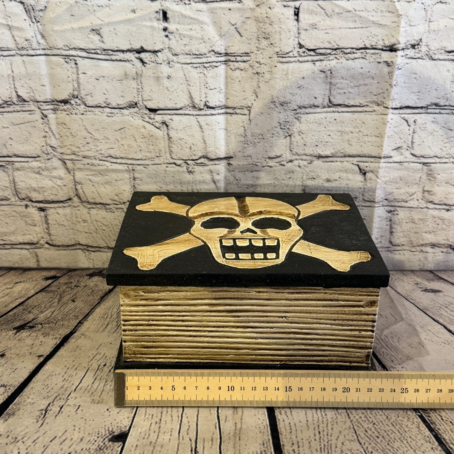 22cm x 18cm x 10cm Book Wood Gothic Skeleton Skull Coffin Jewellery Trinket Box7