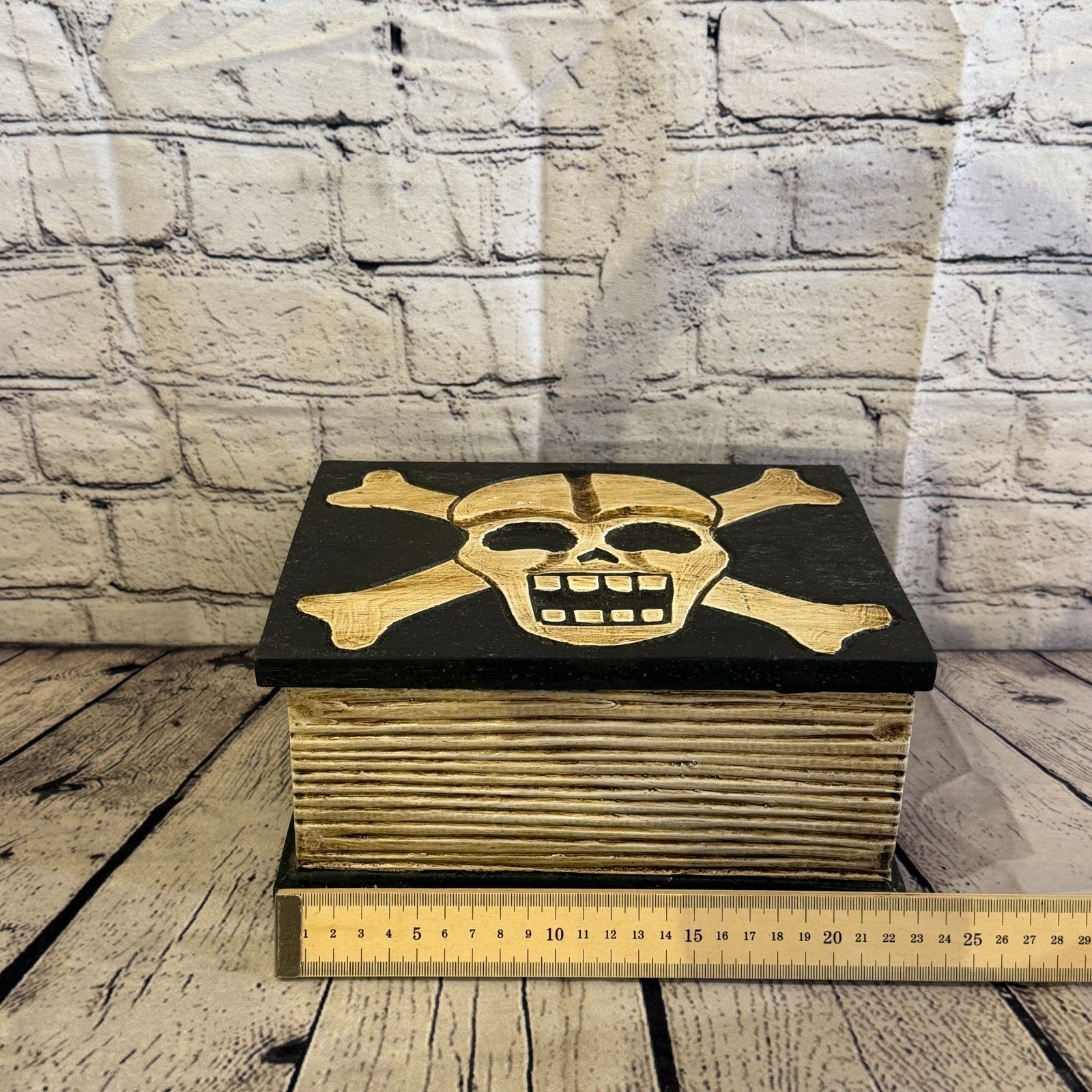 22cm x 18cm x 10cm Book Wood Gothic Skeleton Skull Coffin Jewellery Trinket Box7
