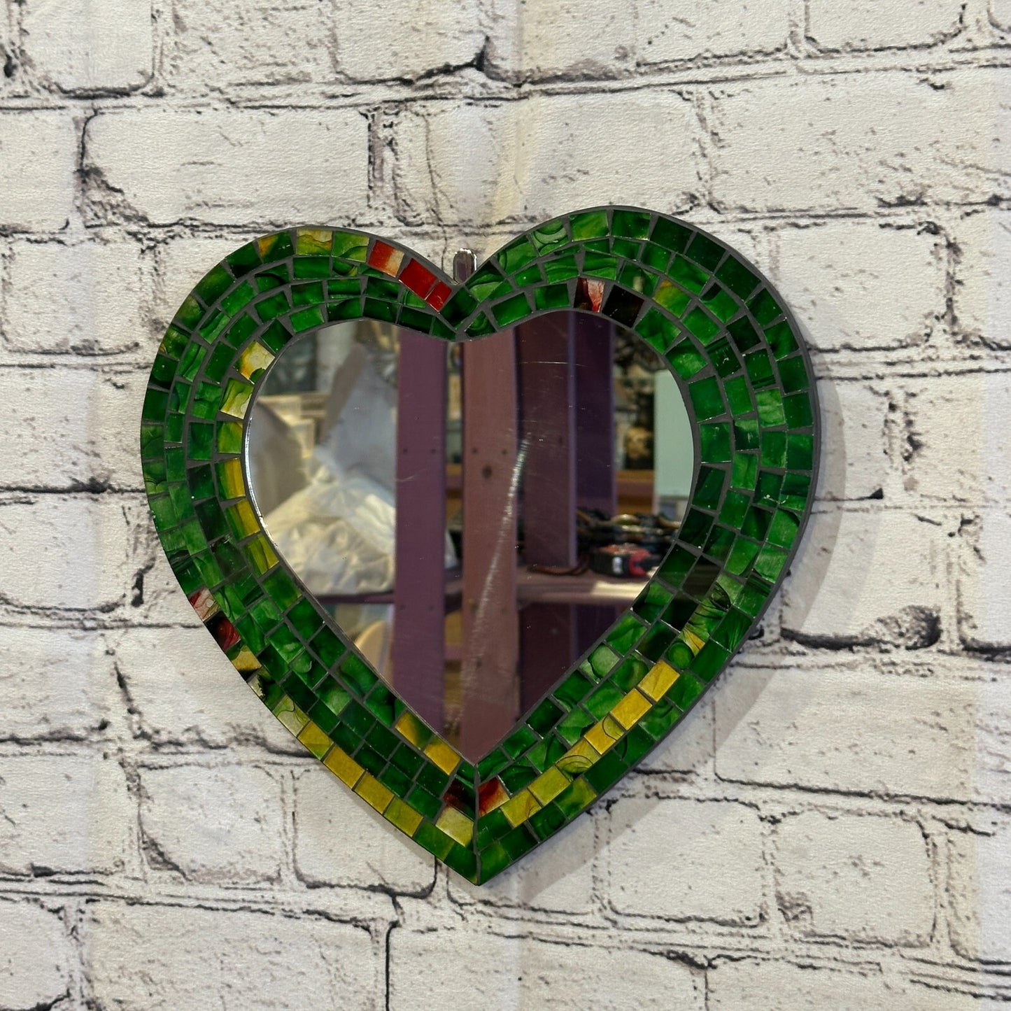 Green Heart Shape Mosaic Tile Wall Mirror 28cm x 25cm 10 Inches Handmade New1