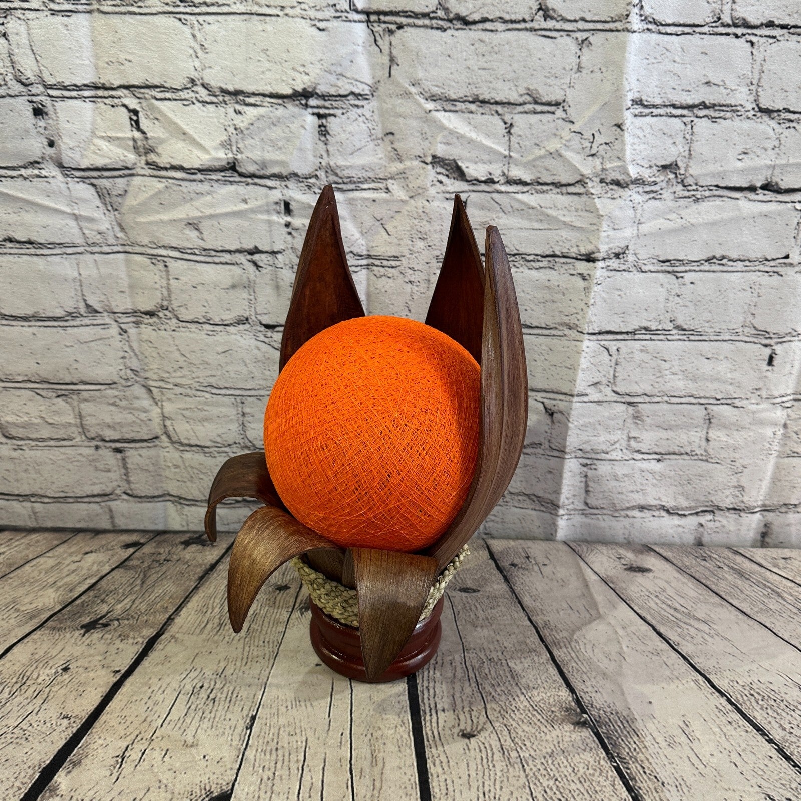 Orange Light Brown Natural 35cm Tall Leaf Lamp Twist LED UK Mains Plug Design 31