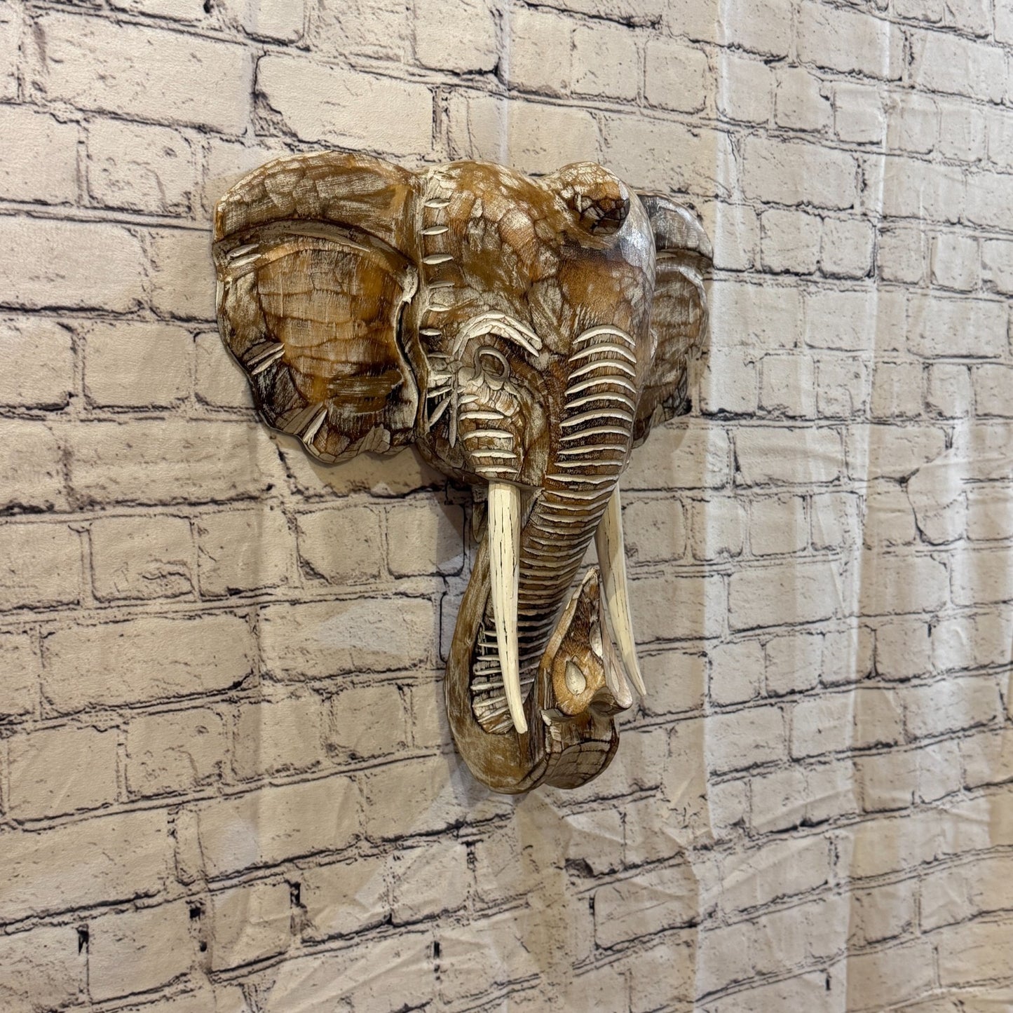 35cm x 35cm Plain Brown Painted Wood Elephant Head Wall Mounted Art Shabby0