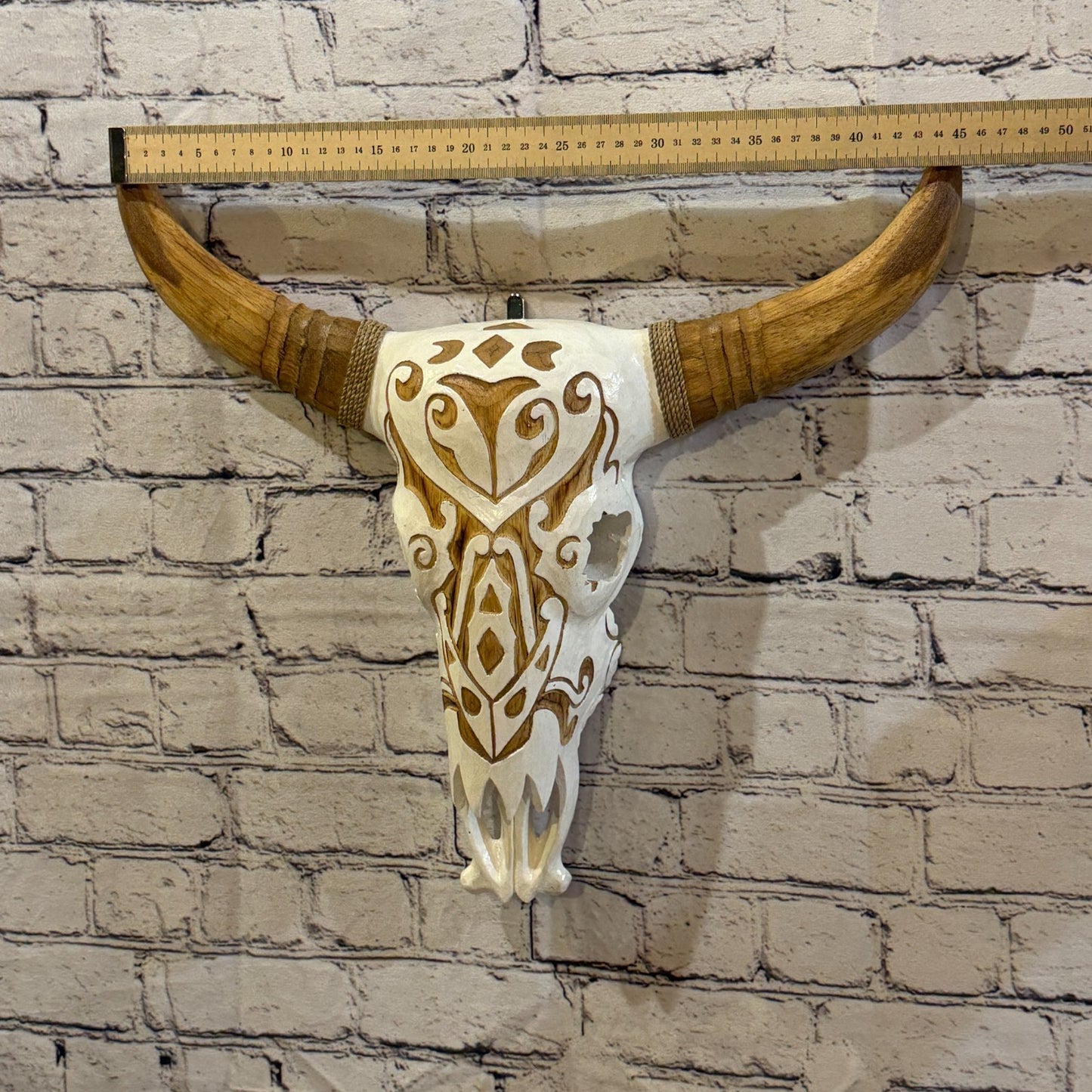 45cm x 45cm White Light Painted Wood Cow Skull Head Wall Mounted Art Shabby3