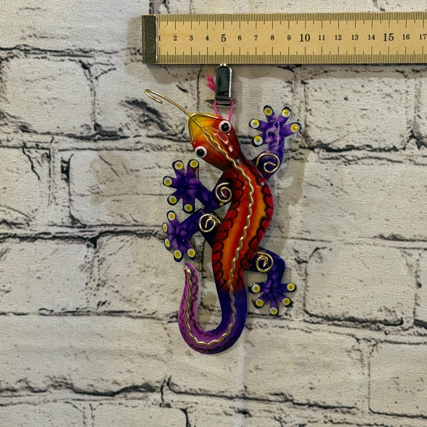 15cm x 8cm Purple Gecko Lizard Metal Tin Wall Hanging Ornament Painted Statue3
