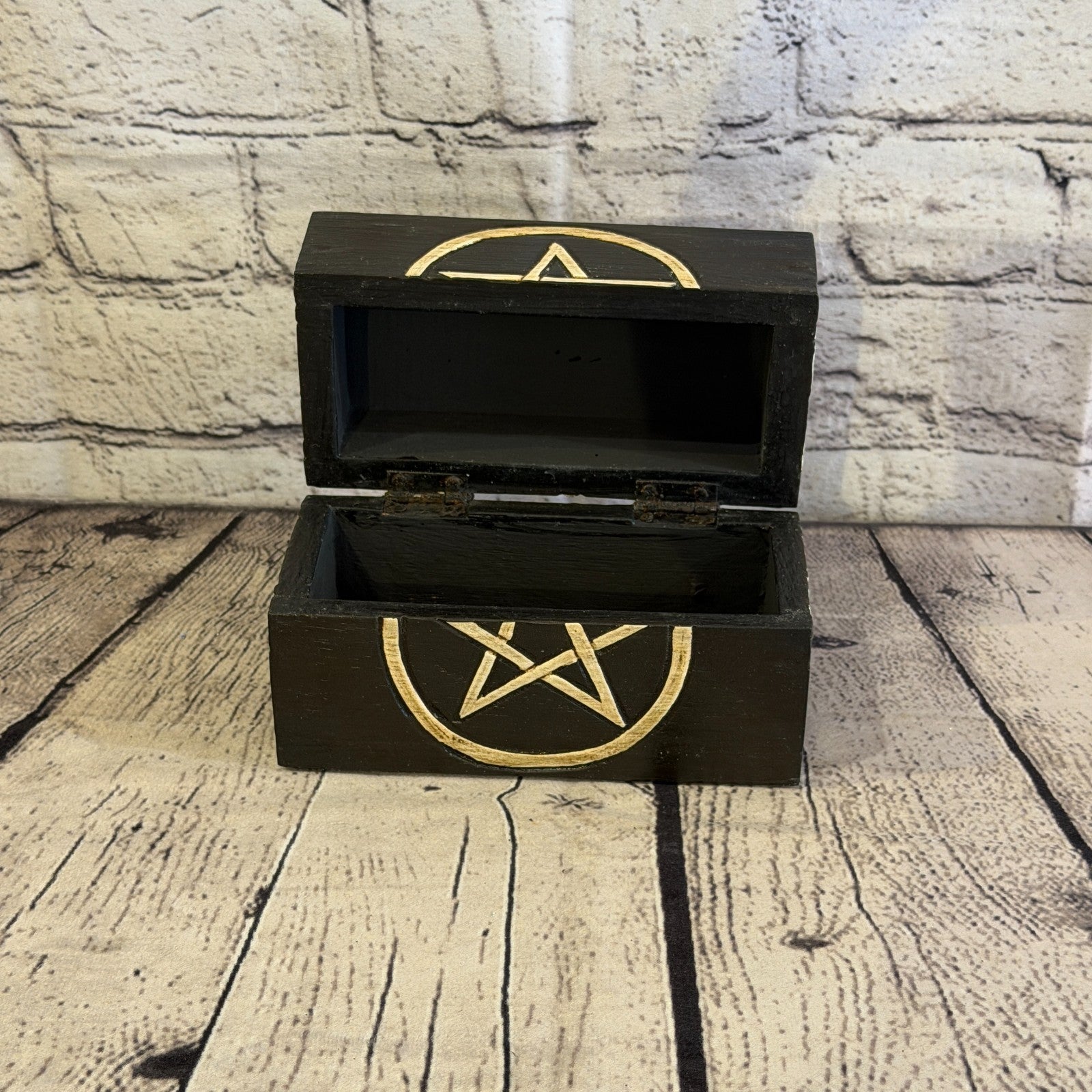 15cm x 10cm x 8cm Wood Gothic Pentagram Skull Coffin Jewellery Trinket Box5