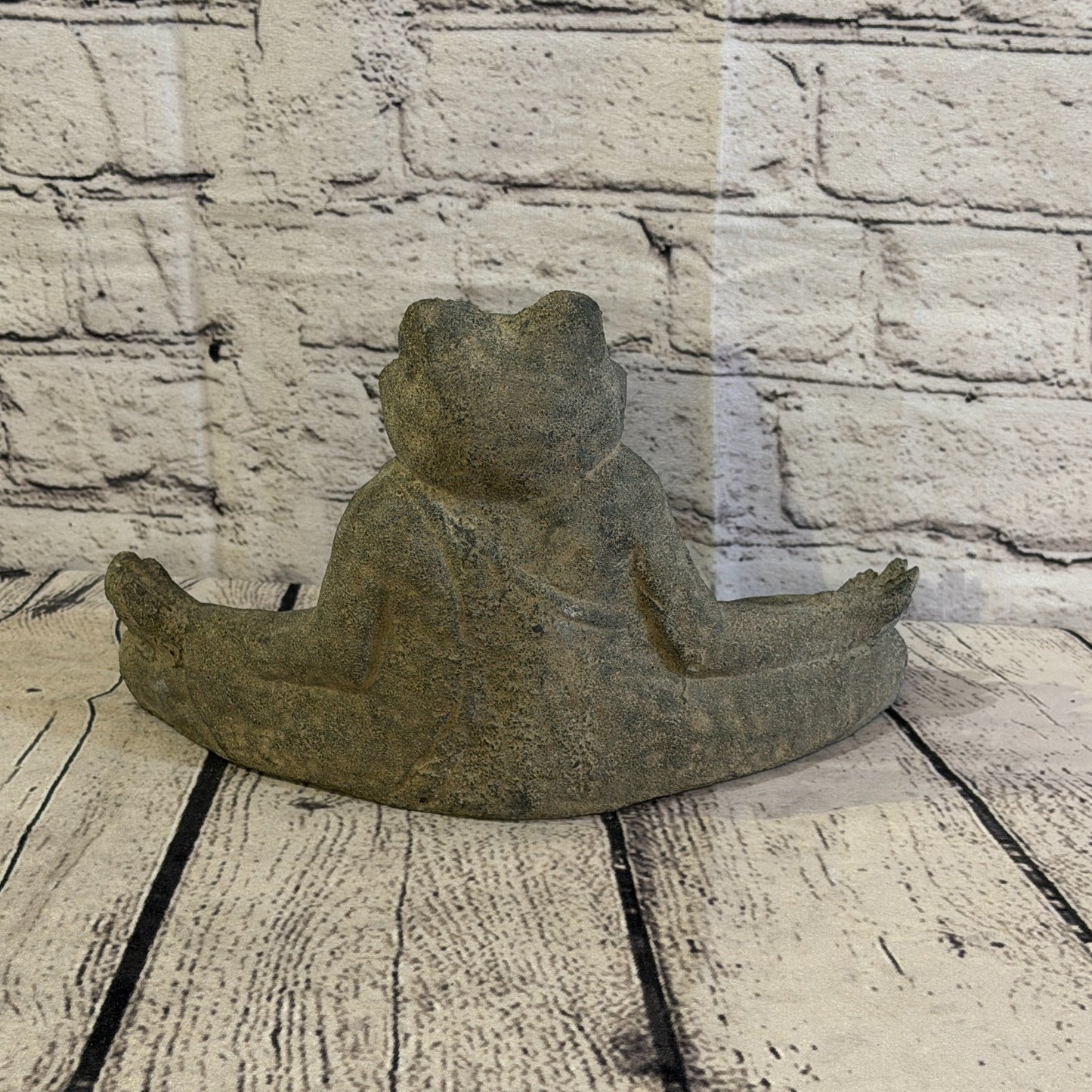 Sitting Frog Meditative Stone Garden 25cm x 15cm Ornament Indoor Statue Hindu4