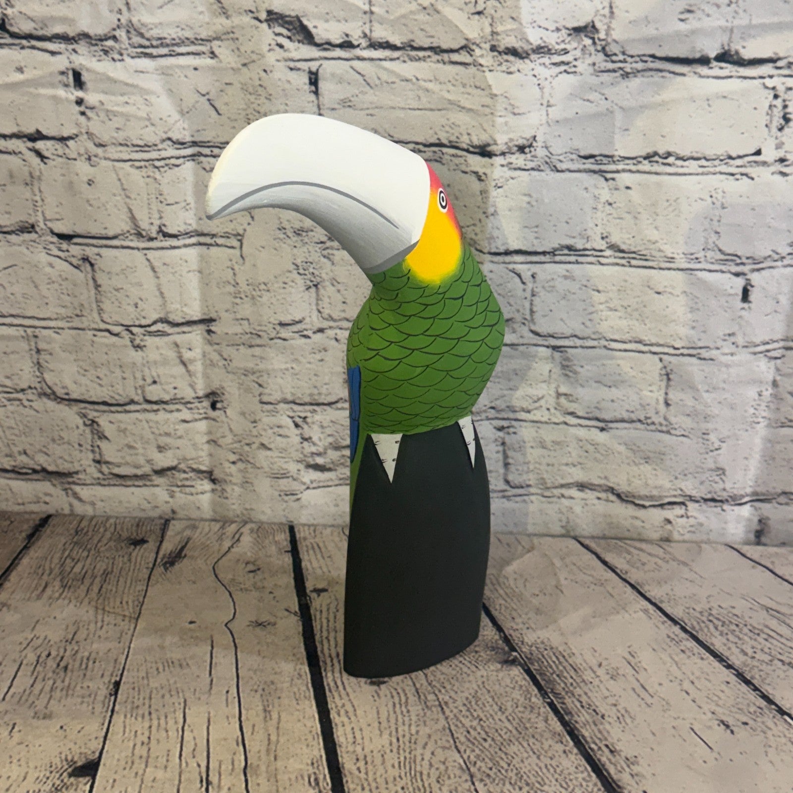 30cm Bright Green Toucan Bird Ornament Statue Fair Trade Hand Made Carved Wood2
