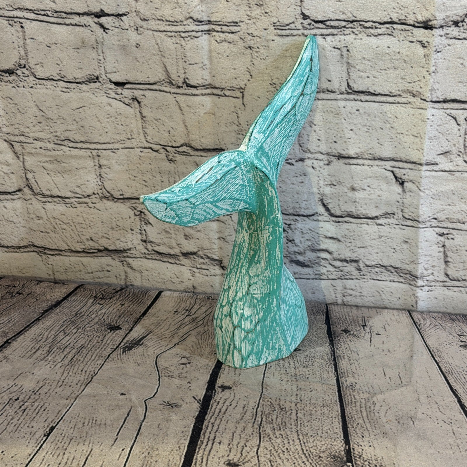 25cm x 25cm Whale Tail Green Fish Wood Coastal Ocean Bathroom Decoration2