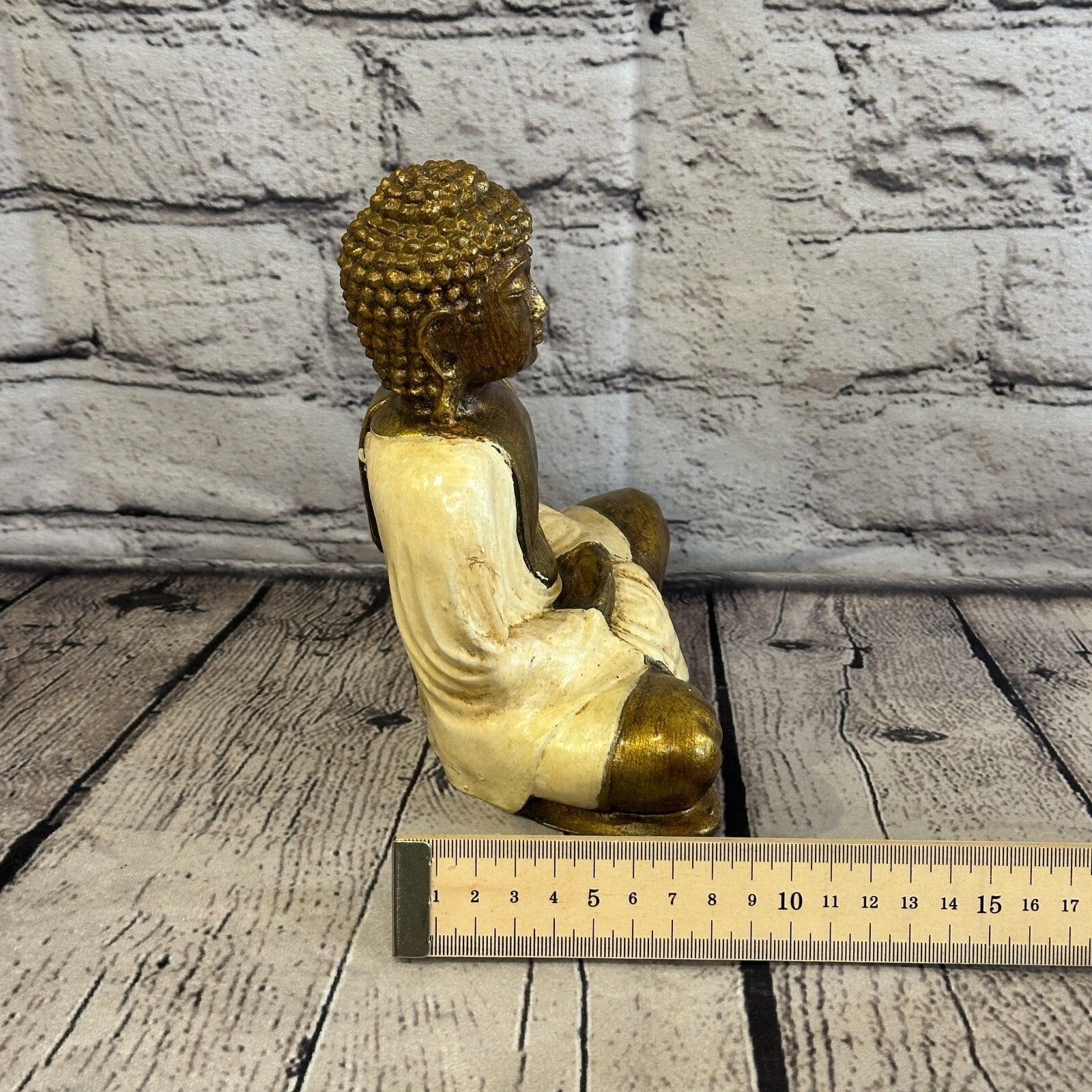 White & Bronze 20cm x 12cm Large Thai Buddha Sitting  Statue Resin Hindu8