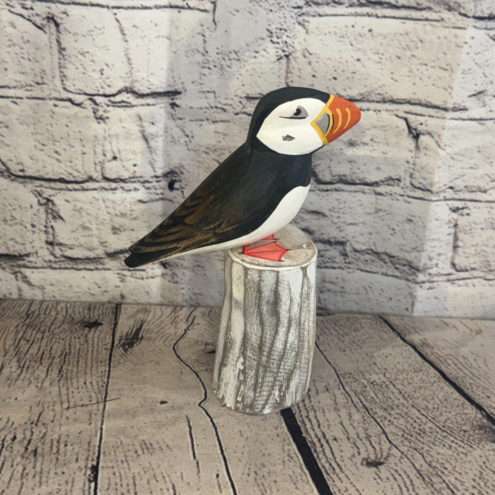 20cm Puffin Wooden Bird Ornament Seaside Coastal Nautical Handcrafted Decor3