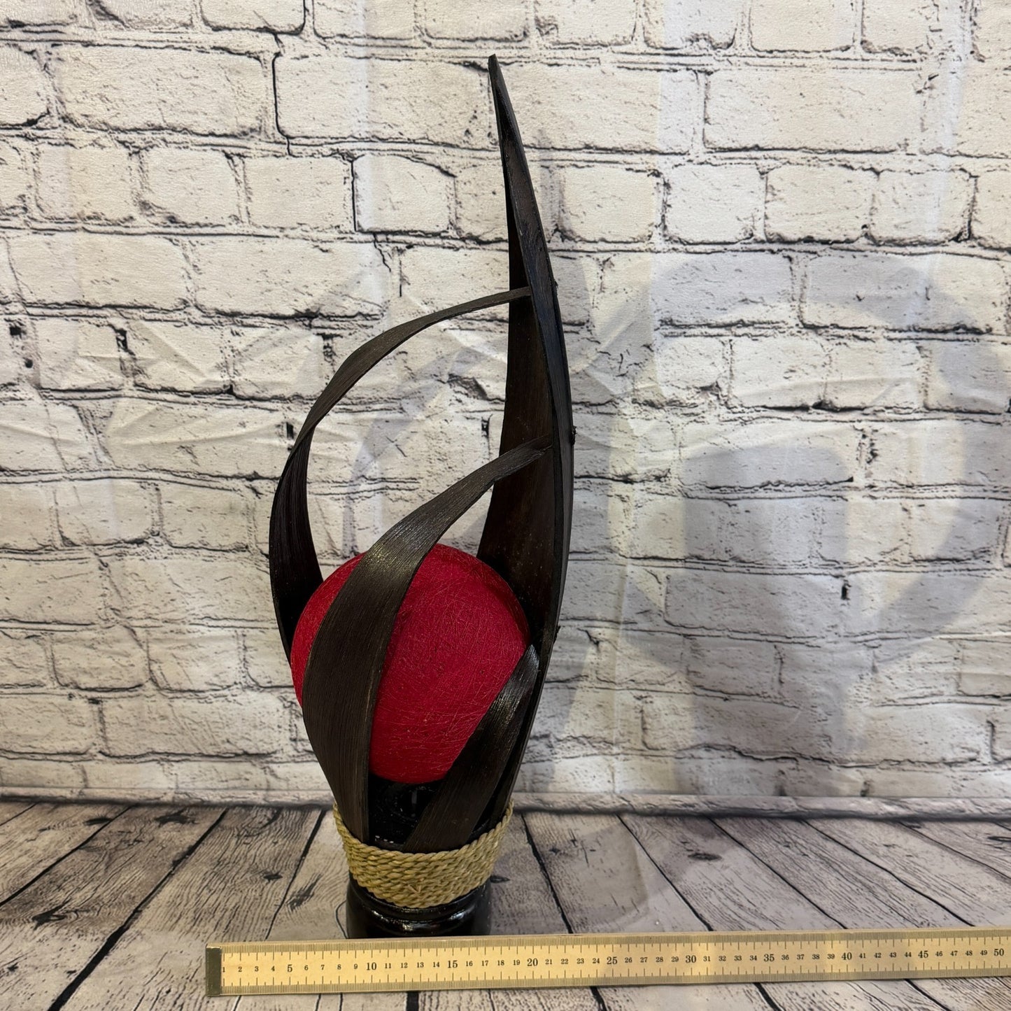Red Light Brown Natural 55cm Tall Leaf Lamp Twist LED UK Mains Plug Design 35