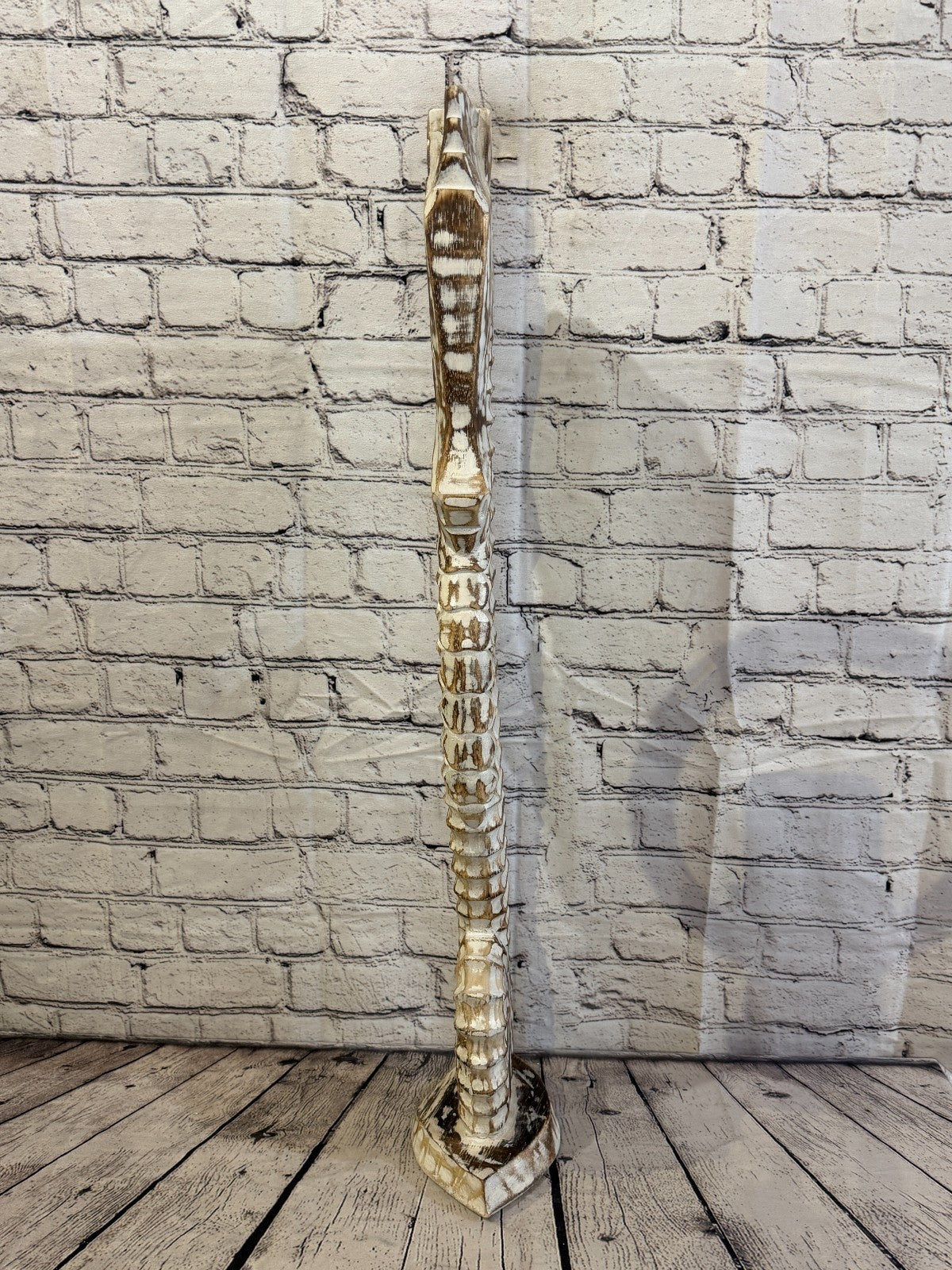 80cm Brown Wooden Shabby Seahorse Statue Ornament Fair Trade Handcarved1
