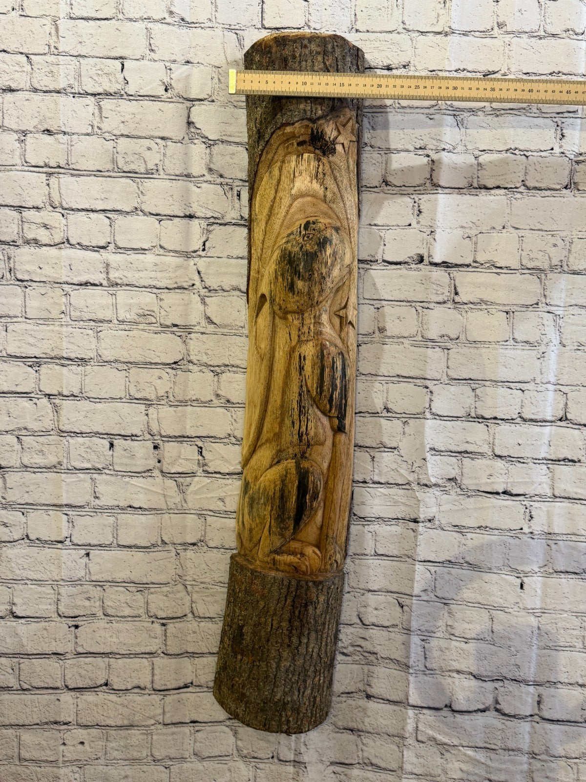 Hare Rabbit Looking At Moon 100cm Hand Carved Wizard Tree Trunk Wood Fairtrade3