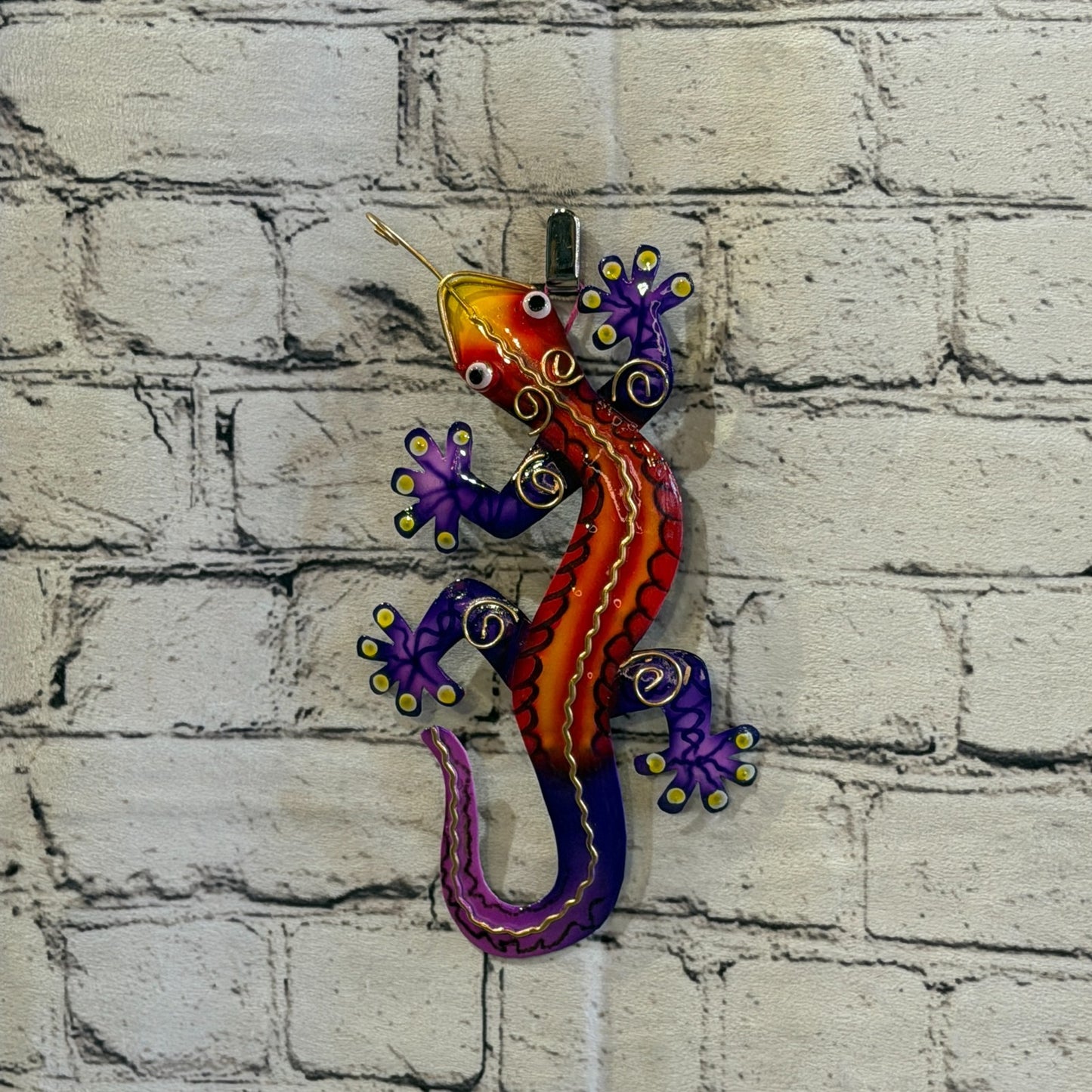20cm x 10cm Purple Gecko Lizard Metal Tin Wall Hanging Ornament Painted Statue2