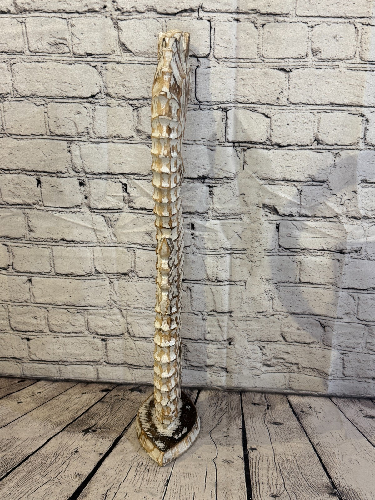 60cm Brown Wooden Shabby Seahorse Statue Ornament Fair Trade Handcarved4