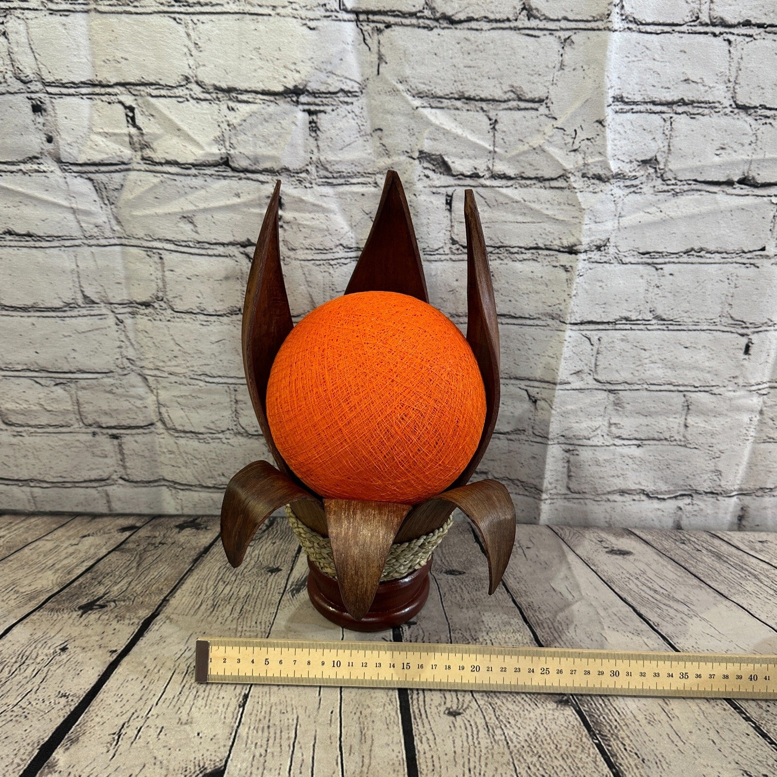 Orange Light Brown Natural 35cm Tall Leaf Lamp Twist LED UK Mains Plug Design 35