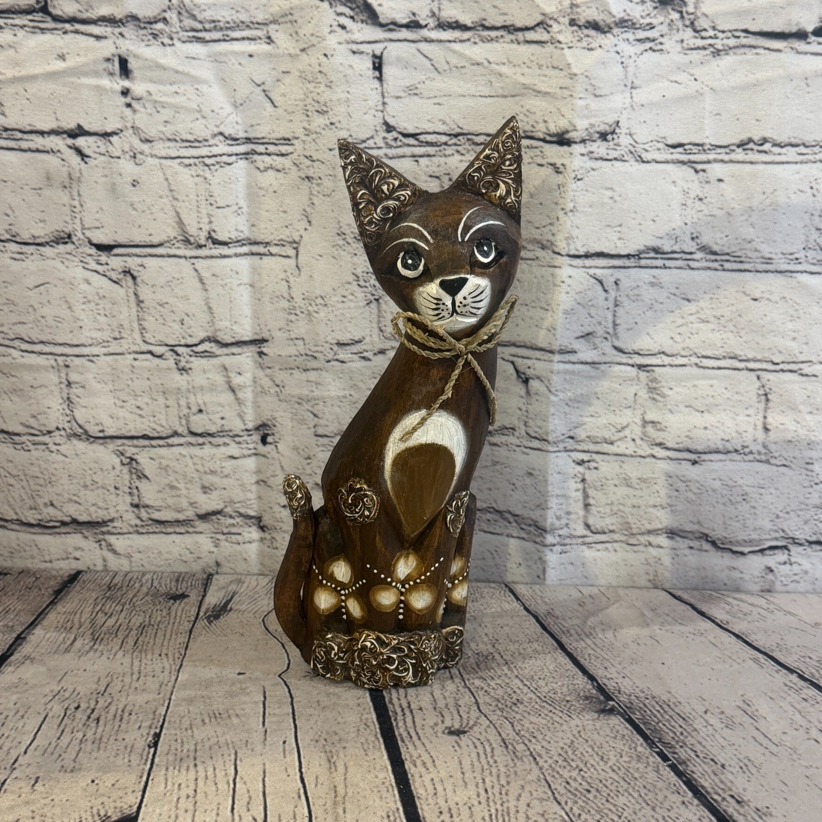 30cm Brown Silver Dots Wooden Shabby Cat Statue Ornament Fair Trade Handcarved0