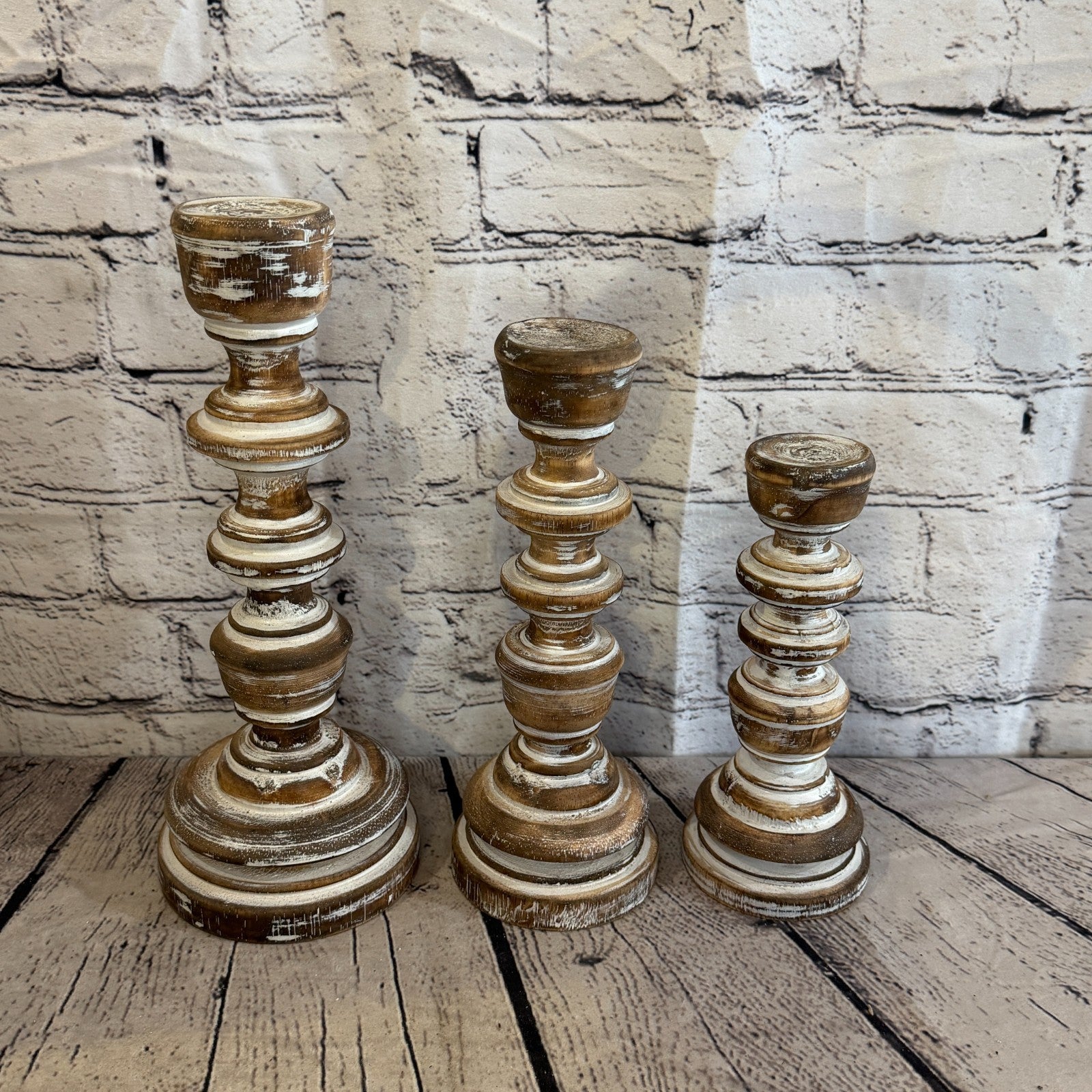 20cm x 10cm Brown Regal Wooden Vintage Style Candle Stand Shabby Pillar Holders6