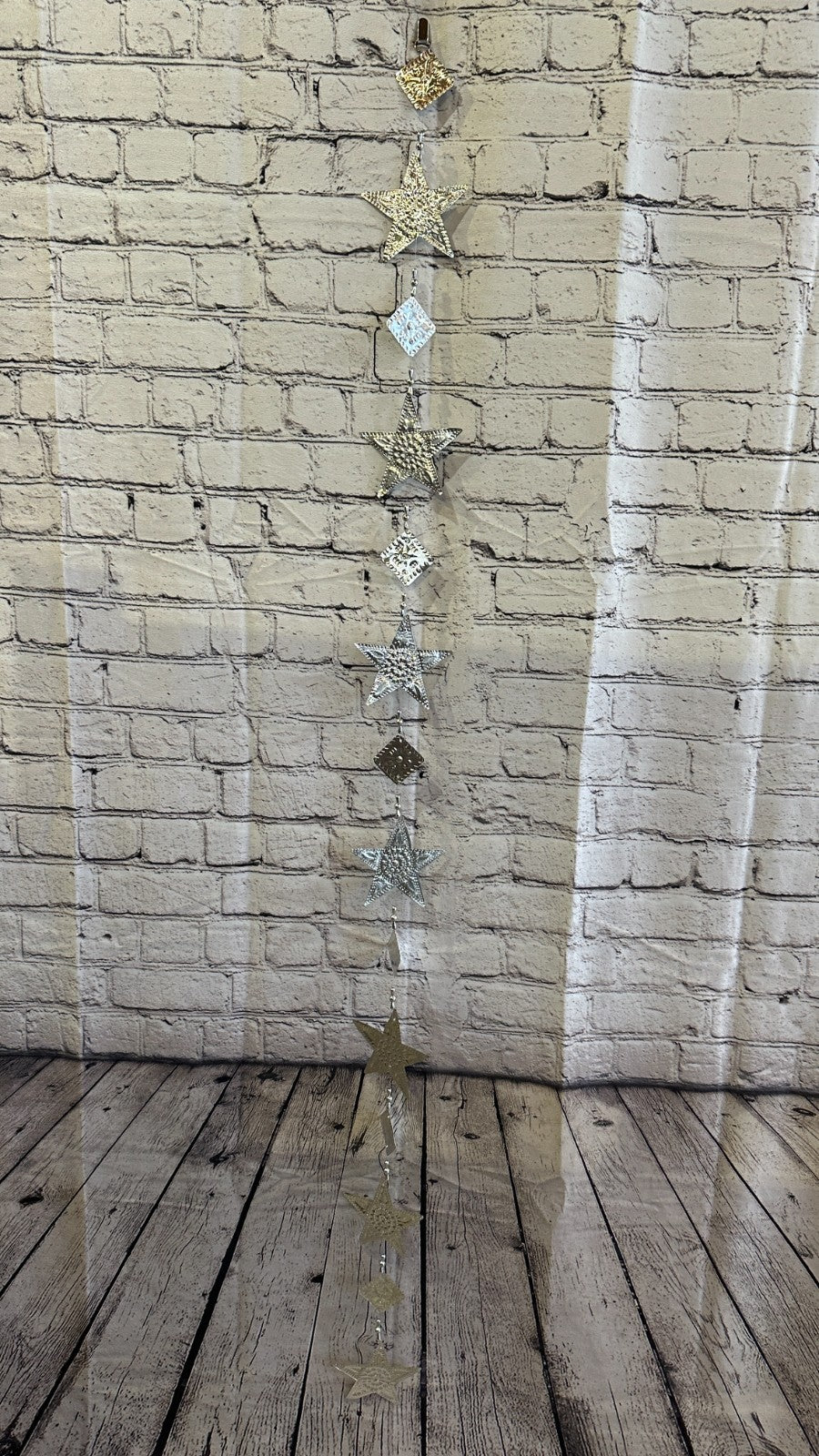 Aluminium Stamped Sitting Star String Wall Hangings Home Decoration6