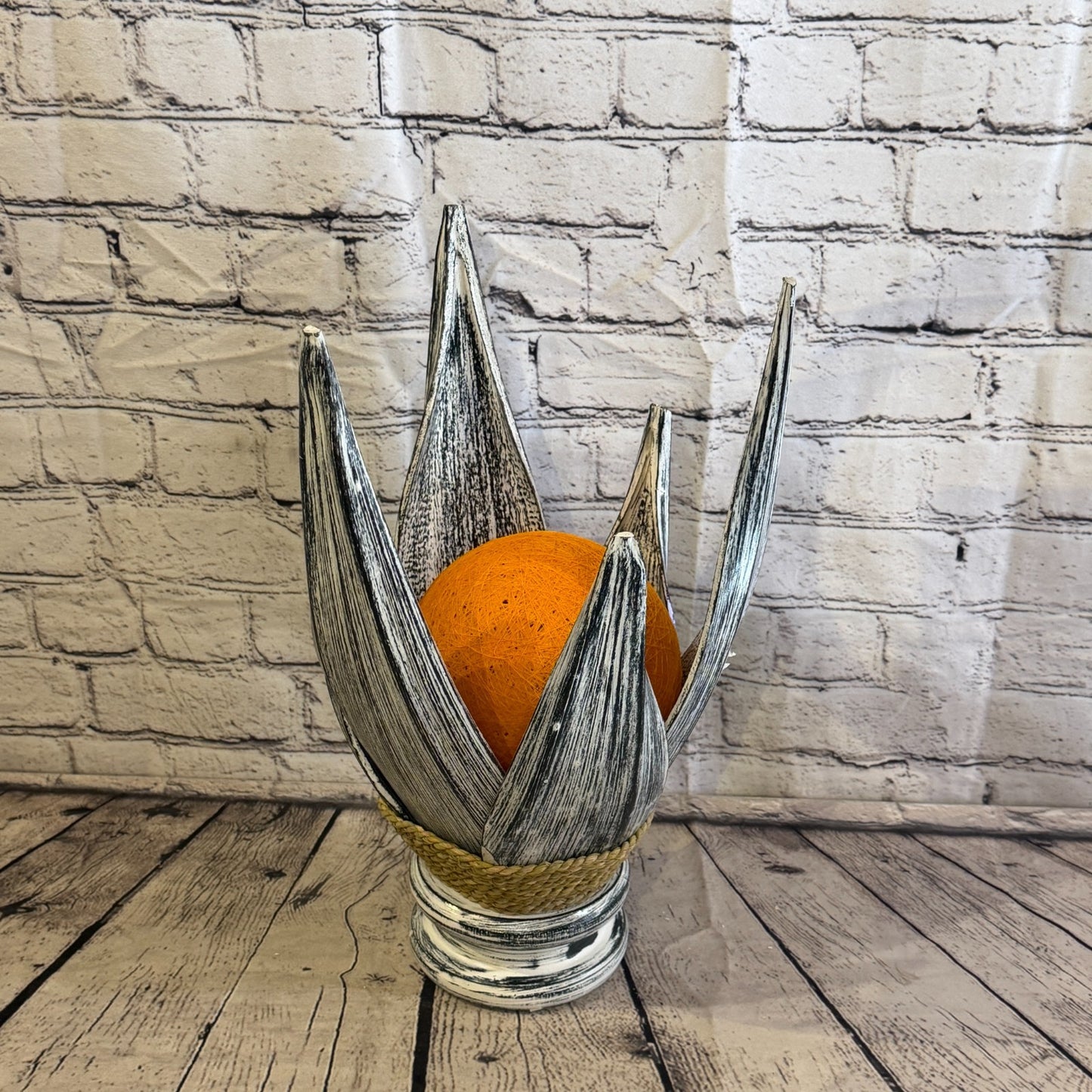 Orange Light Silver Natural 40cm Tall Leaf Lamp Twist LED UK Mains Plug Desig 112