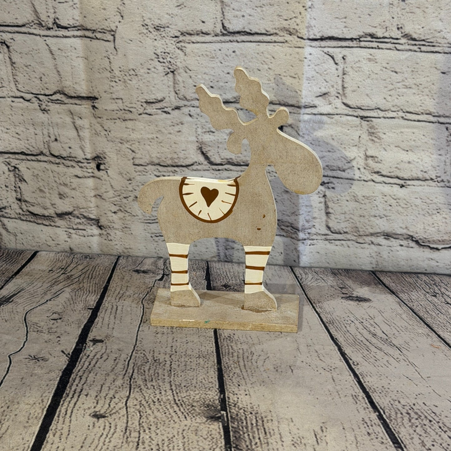 22cm x 14cm Grey Heart Handcrafted Wood Reindeer Xmas Christmas Ornament Antlers4