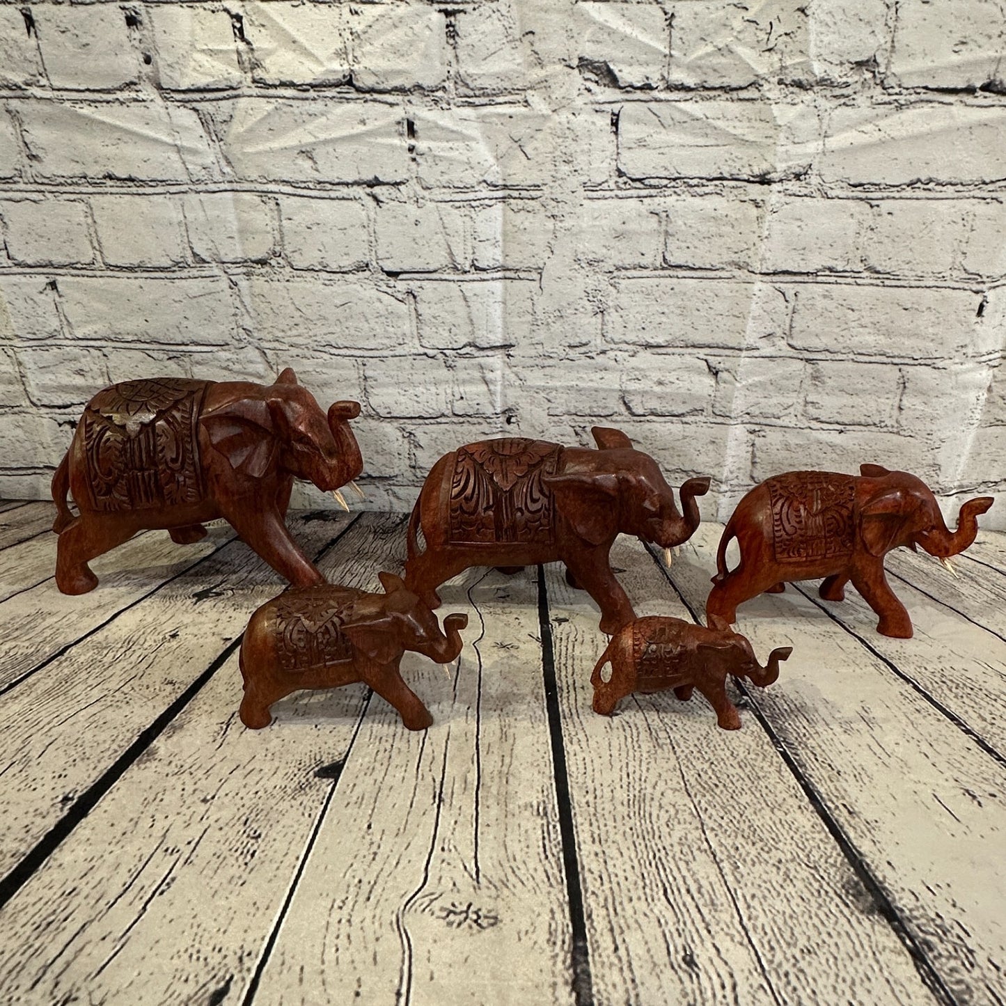 15cm x 10cm Carved Wooden Baby Elephant Wood Brown Sculpture Retro Handmade9