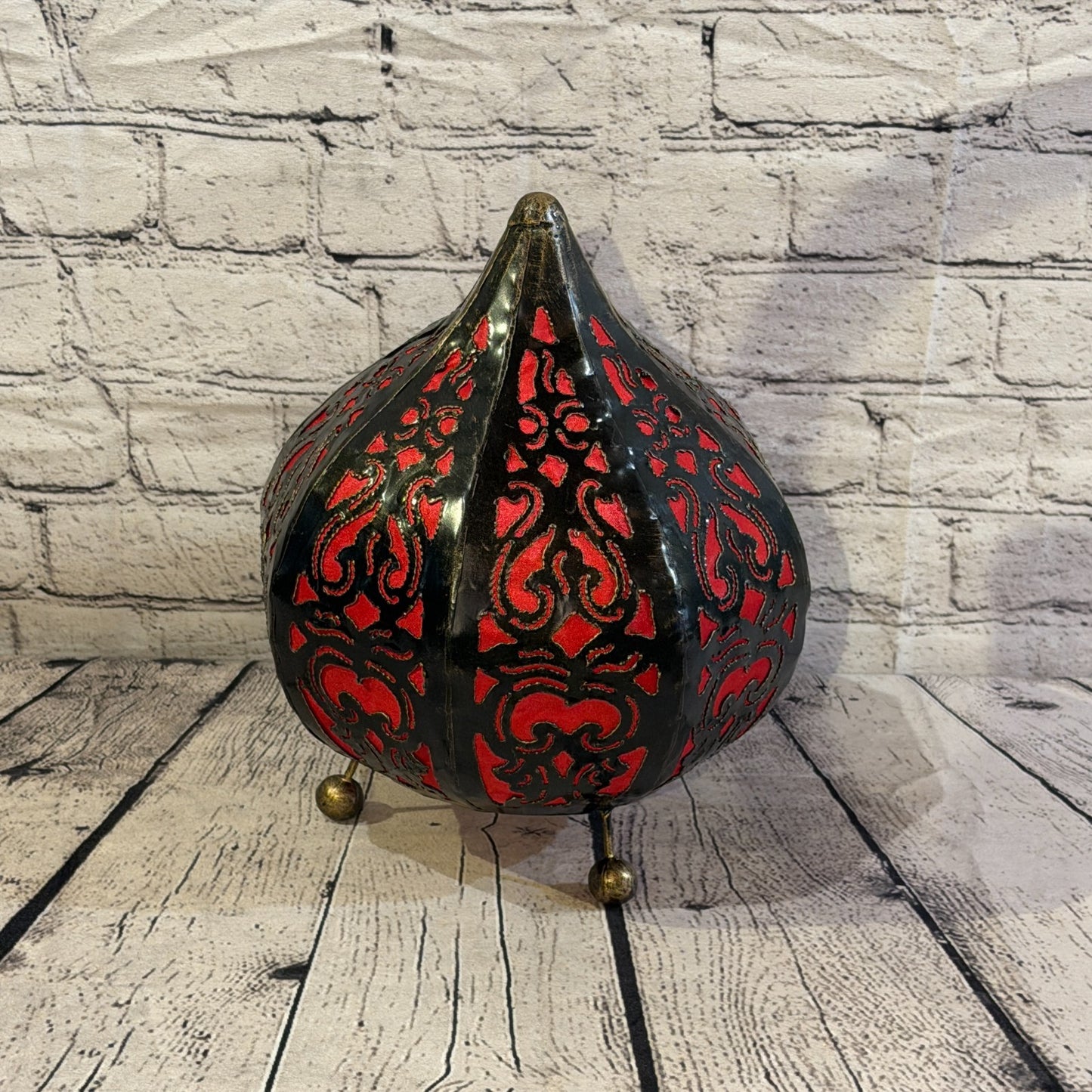 30cm x 20cm Metal Fabric Red Moroccan Style Tall Lamp Twist LED UK Mains Plug0
