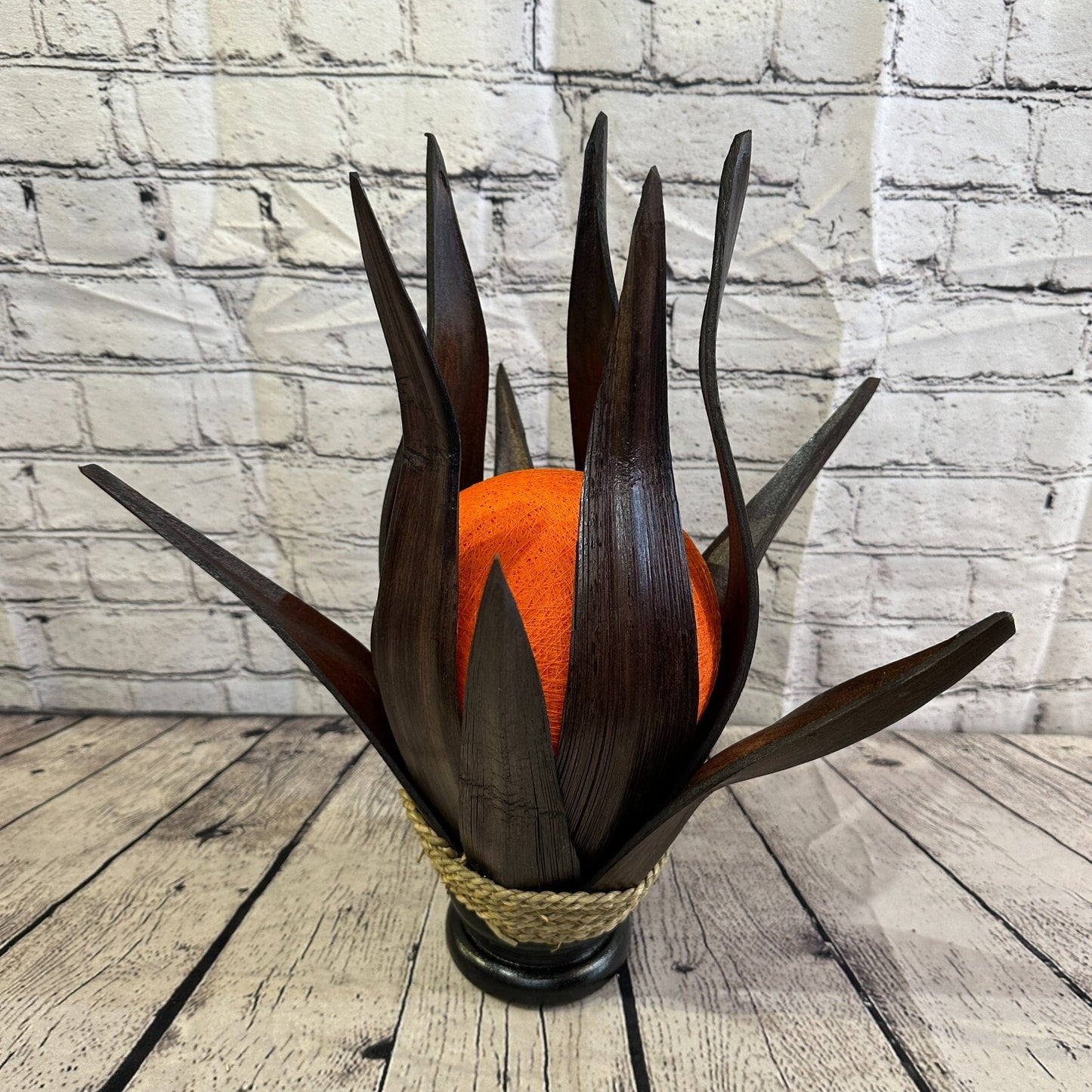 Orange Brown Leaf Natural 45cm Tall Leaf Lamp Twist LED UK Mains Plug Design 62