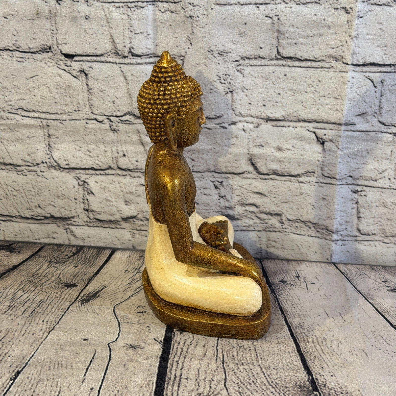 White & Bronze 25cm x 15cm Large Thai Buddha Sitting Statue Resin Hindu3