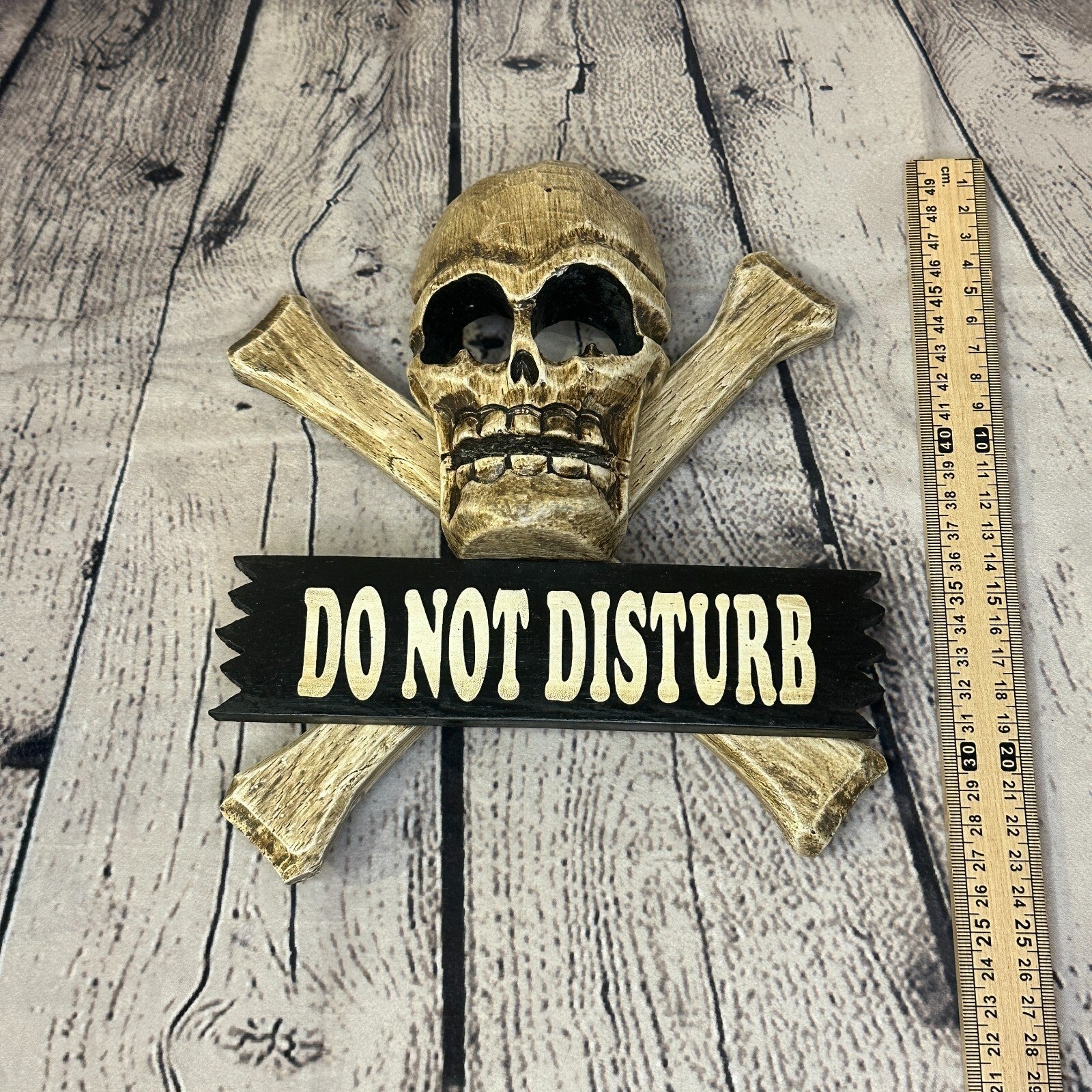 Skull & Crossbones Do Not Disturb Pirate Sign Door Plaque 20cm x 20cm Handmade5