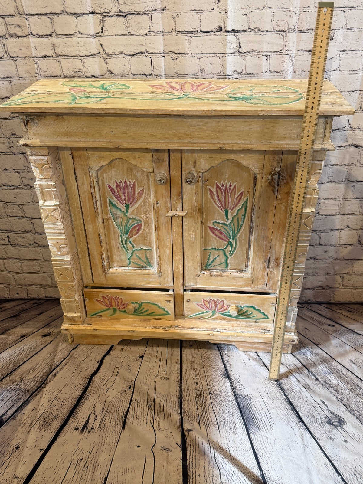 80cm x 80cm Flower 2 Door Long Wooden Side Cabinet Living Storage Furniture6