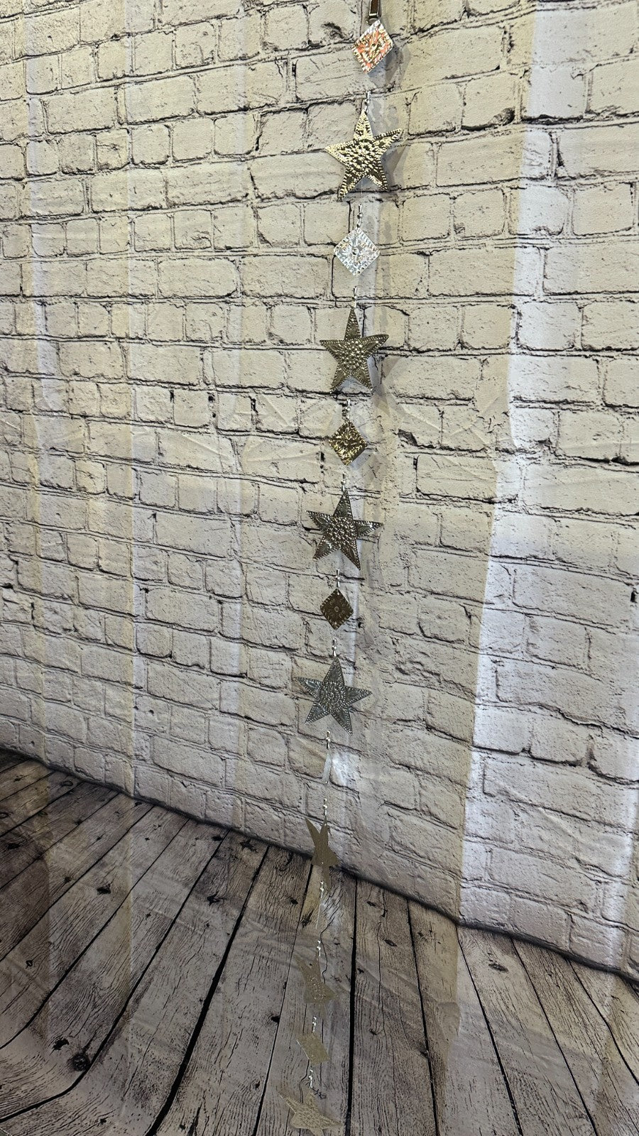 Aluminium Stamped Sitting Star String Wall Hangings Home Decoration5