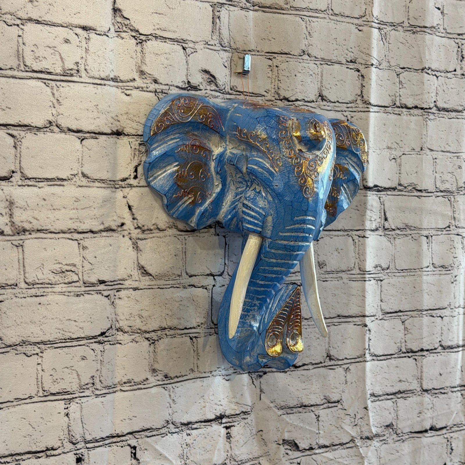 30cm x 30cm Blue Gold Painted Wood Elephant Head Wall Mounted Art Shabby0