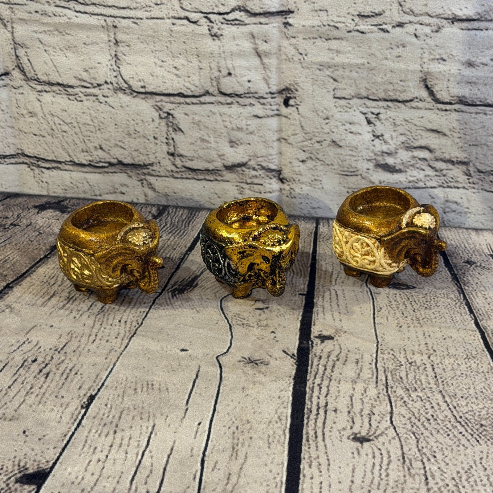 Bronze & Bronze 8cm x 5cm Elephant Tea Light Holder Statue Resin Hindu8