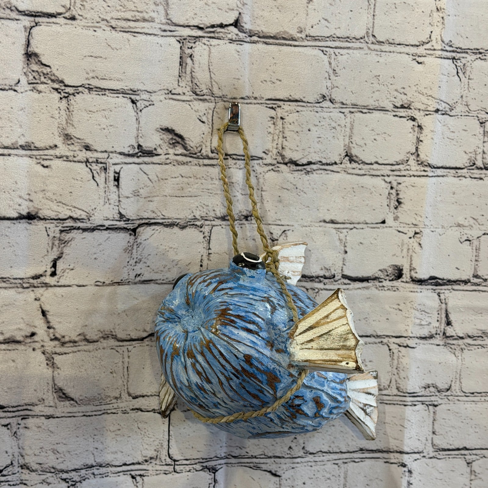 Blue White Fins Folk Art Painted Puffer Fish Coconut Shell Ornaments Hanging8